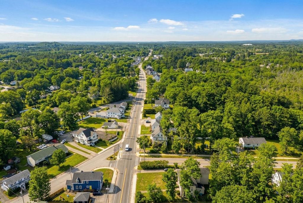 223 High St, Somersworth, NH 03878