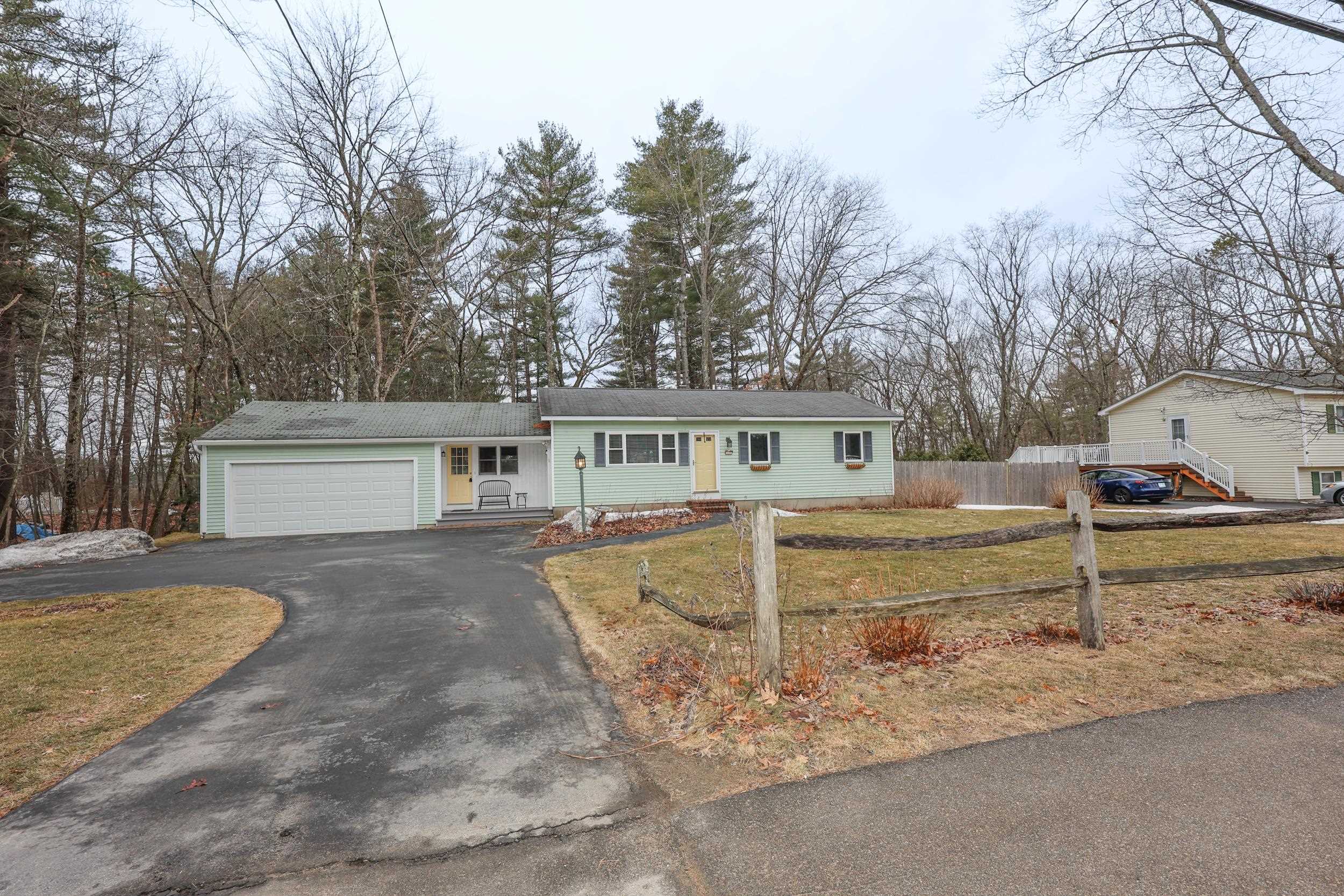 95 East Side Dr, Concord, NH 03301