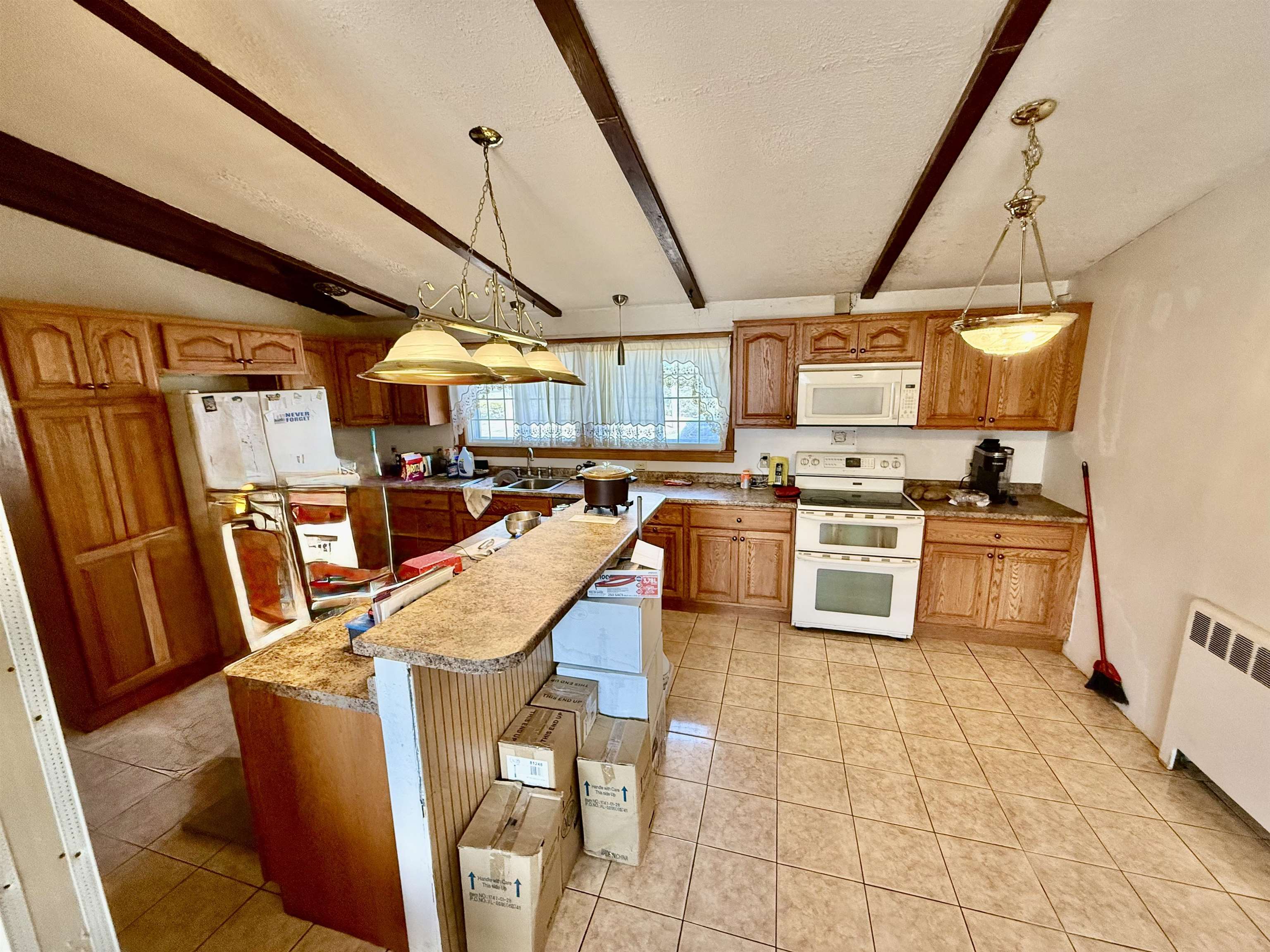 21 Roycraft Rd, Manchester, NH 03103