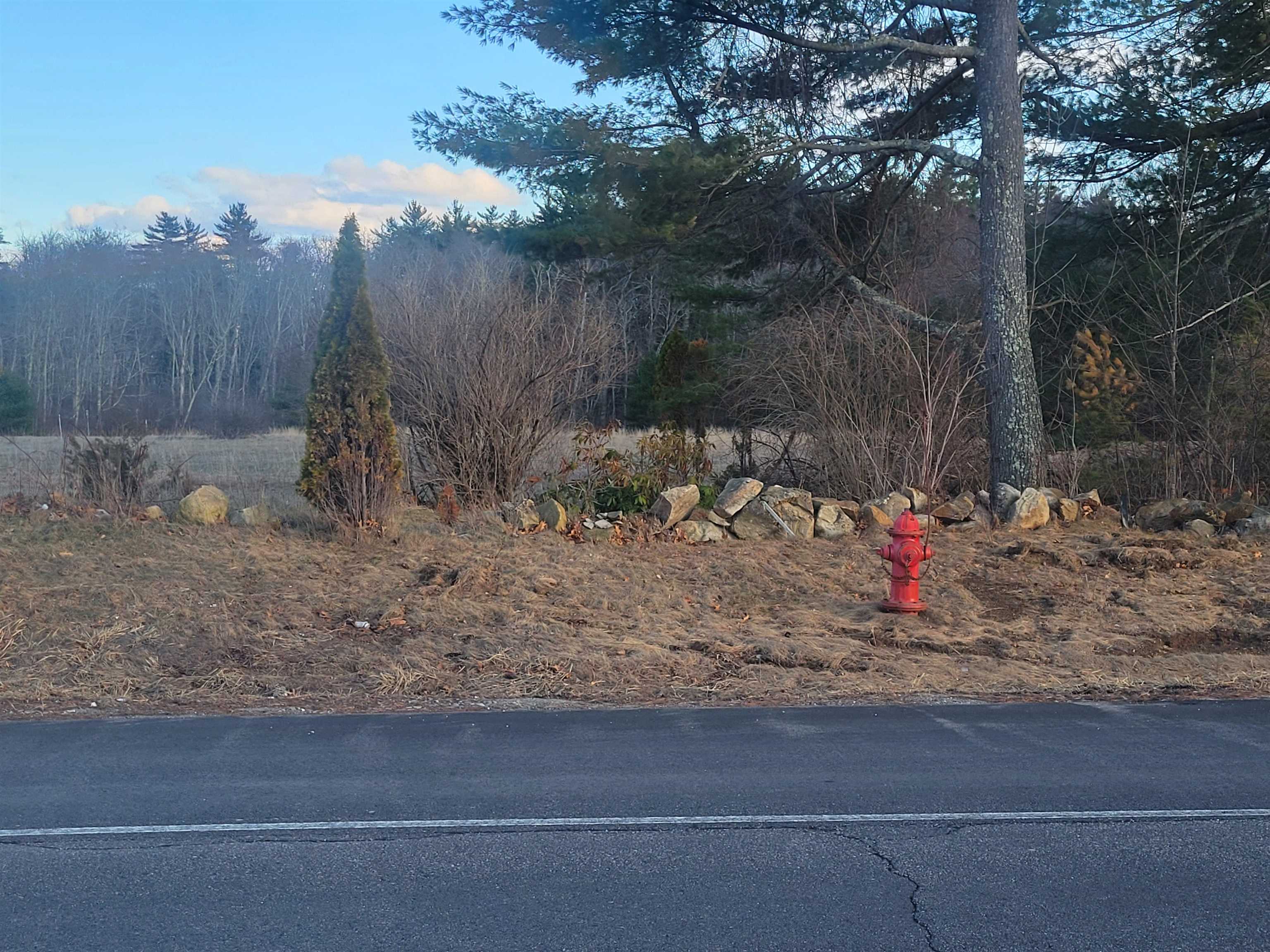 42A Chester Rd, Raymond, NH 03077