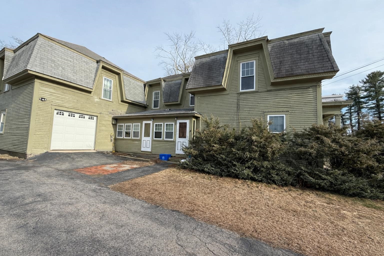 17 Shawmut St, Concord, NH 03301