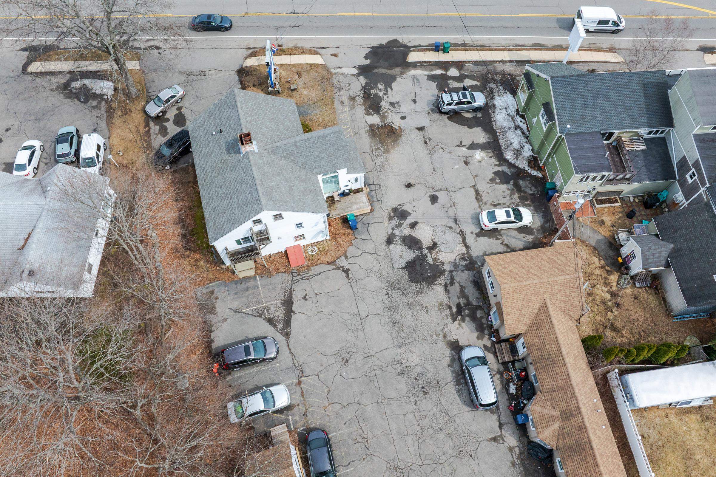 852 Lafayette Rd, Hampton, NH 03842