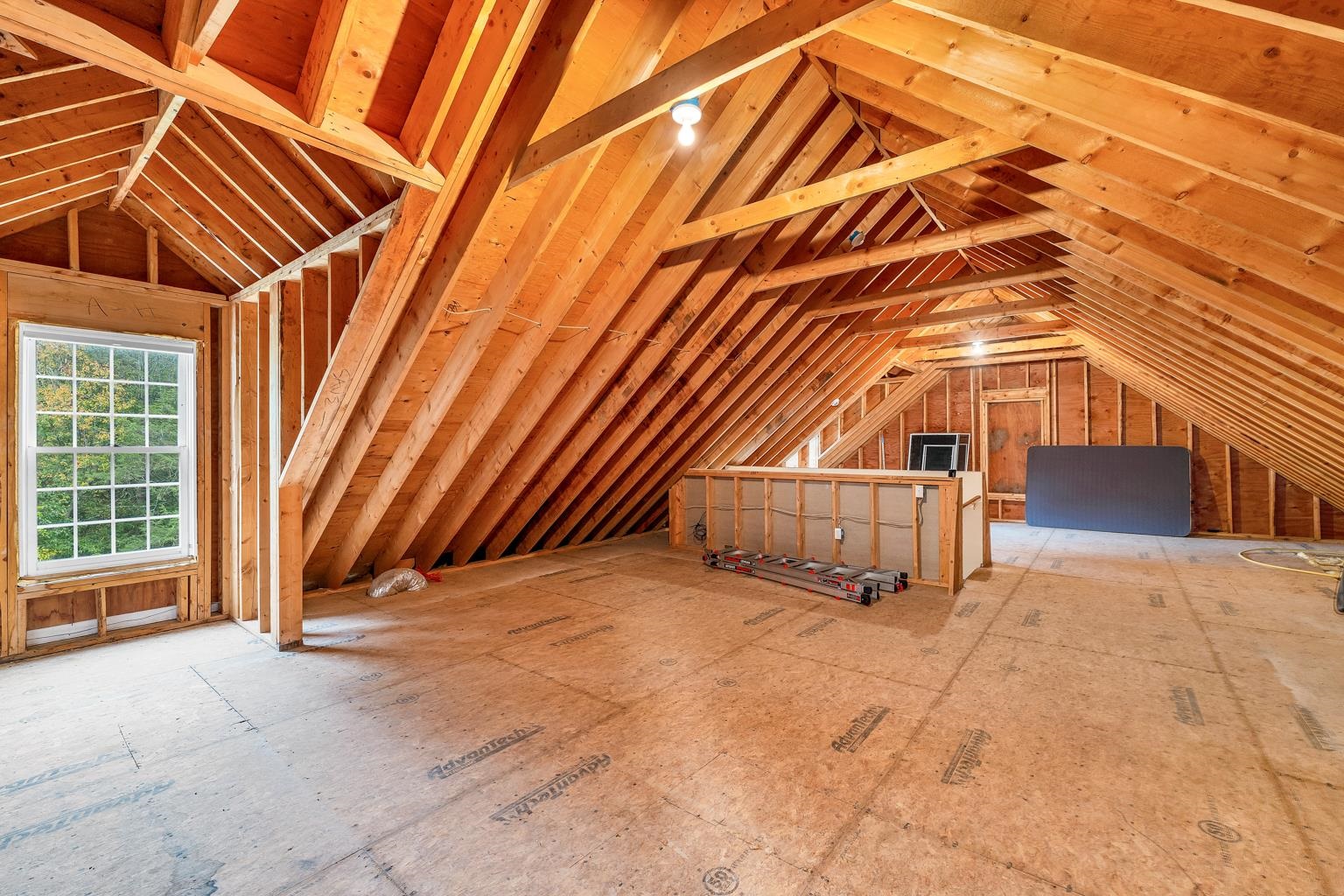 3 Batchelder Ln, Hampton Falls, NH 03844