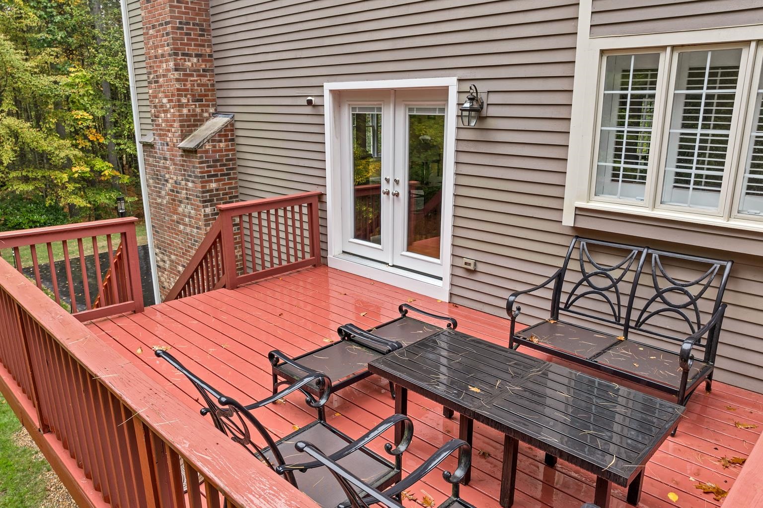 3 Batchelder Ln, Hampton Falls, NH 03844