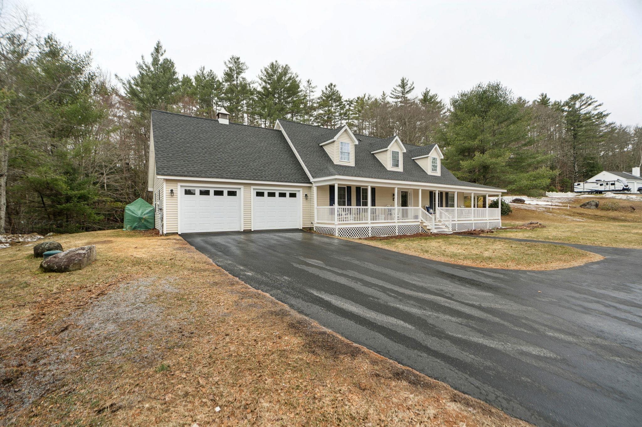 5 River View Rd, Newport, NH 03773
