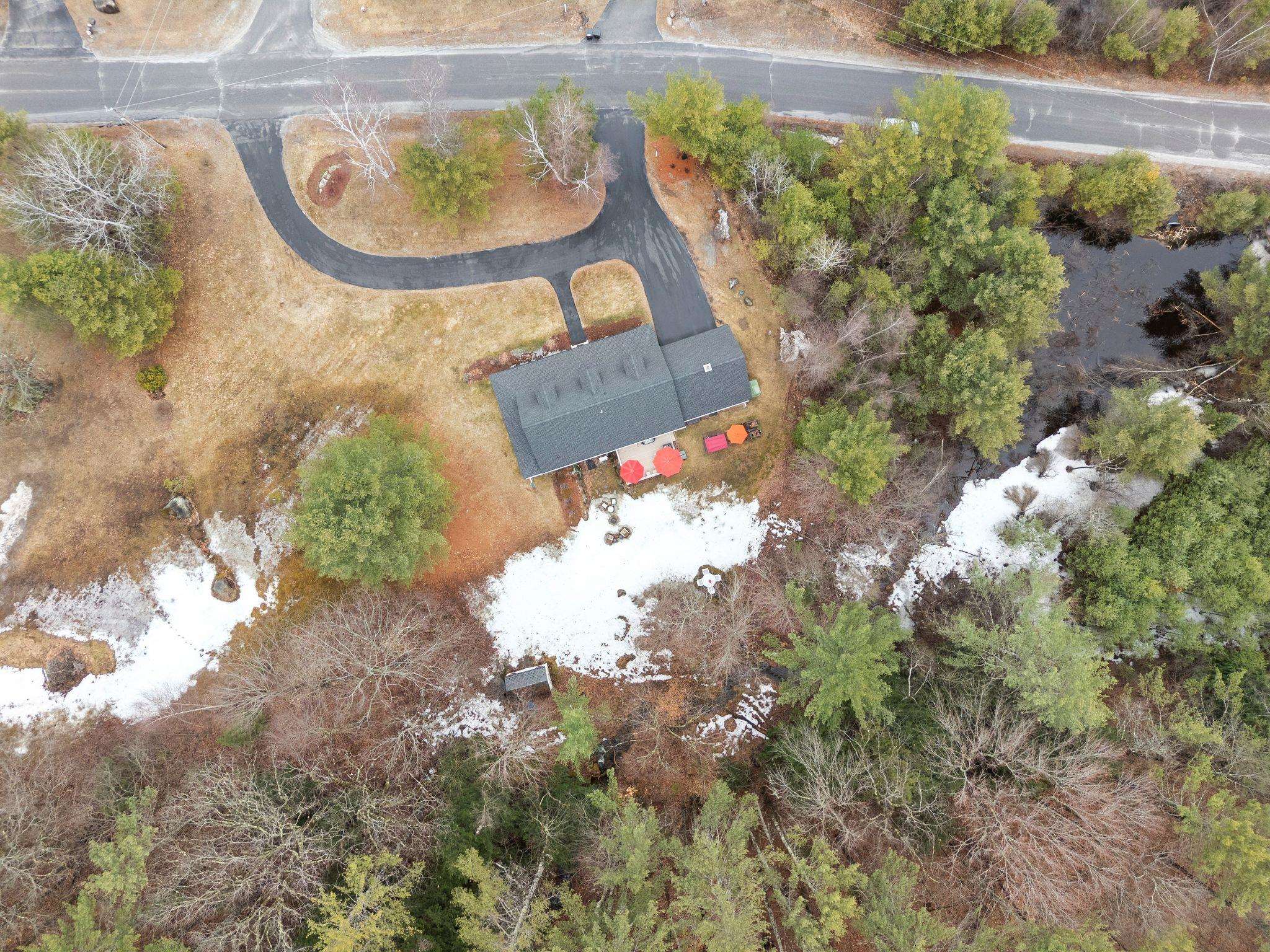 5 River View Rd, Newport, NH 03773