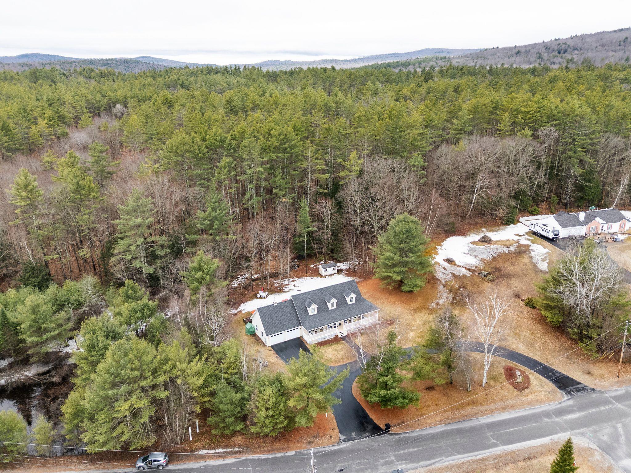 5 River View Rd, Newport, NH 03773