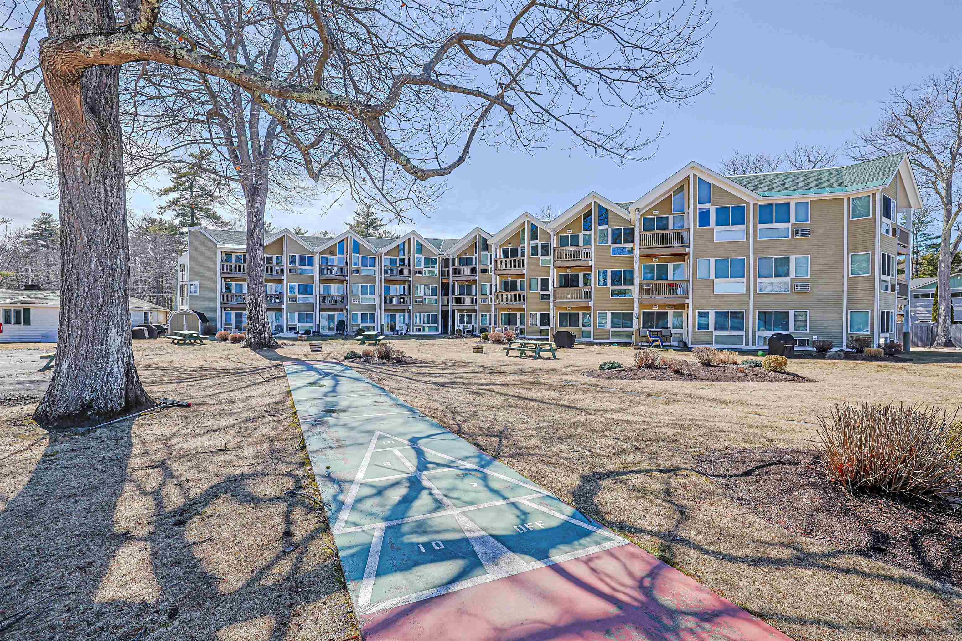 115 Weirs Rd, Gilford, NH 03249