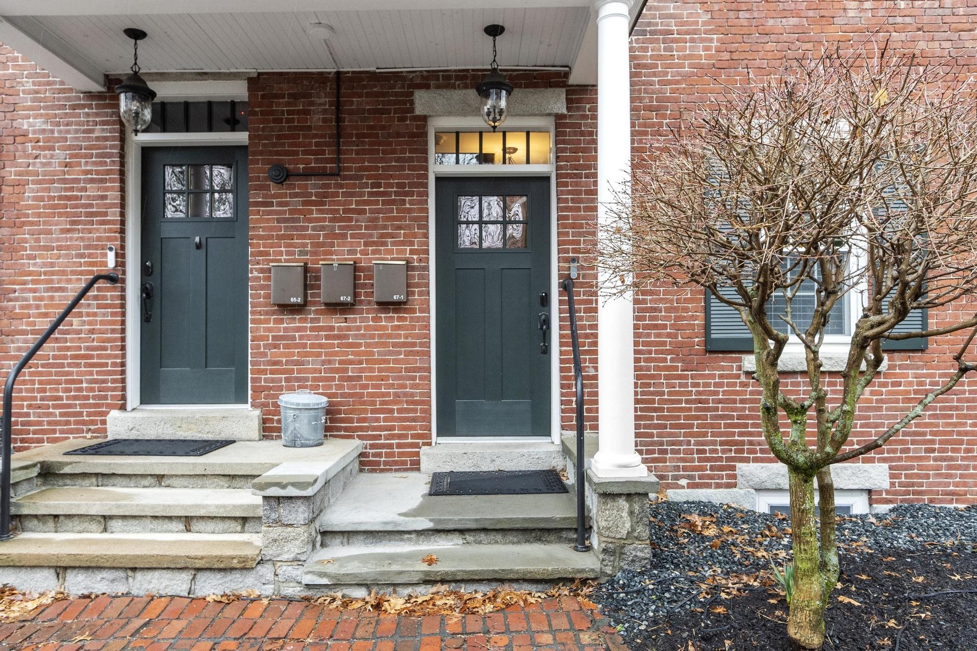 67 West Merrimack St, Manchester, NH 03101