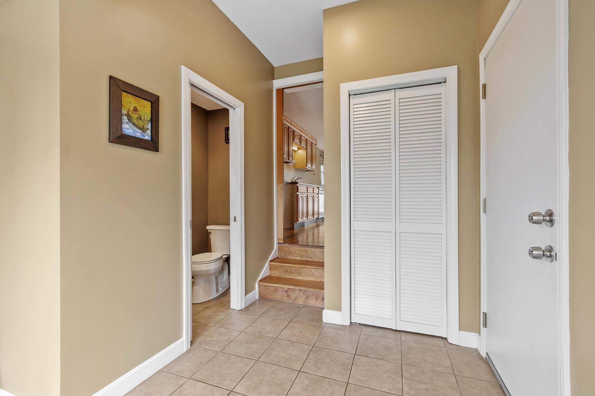 22 Marguerite St, Keene, NH 03431