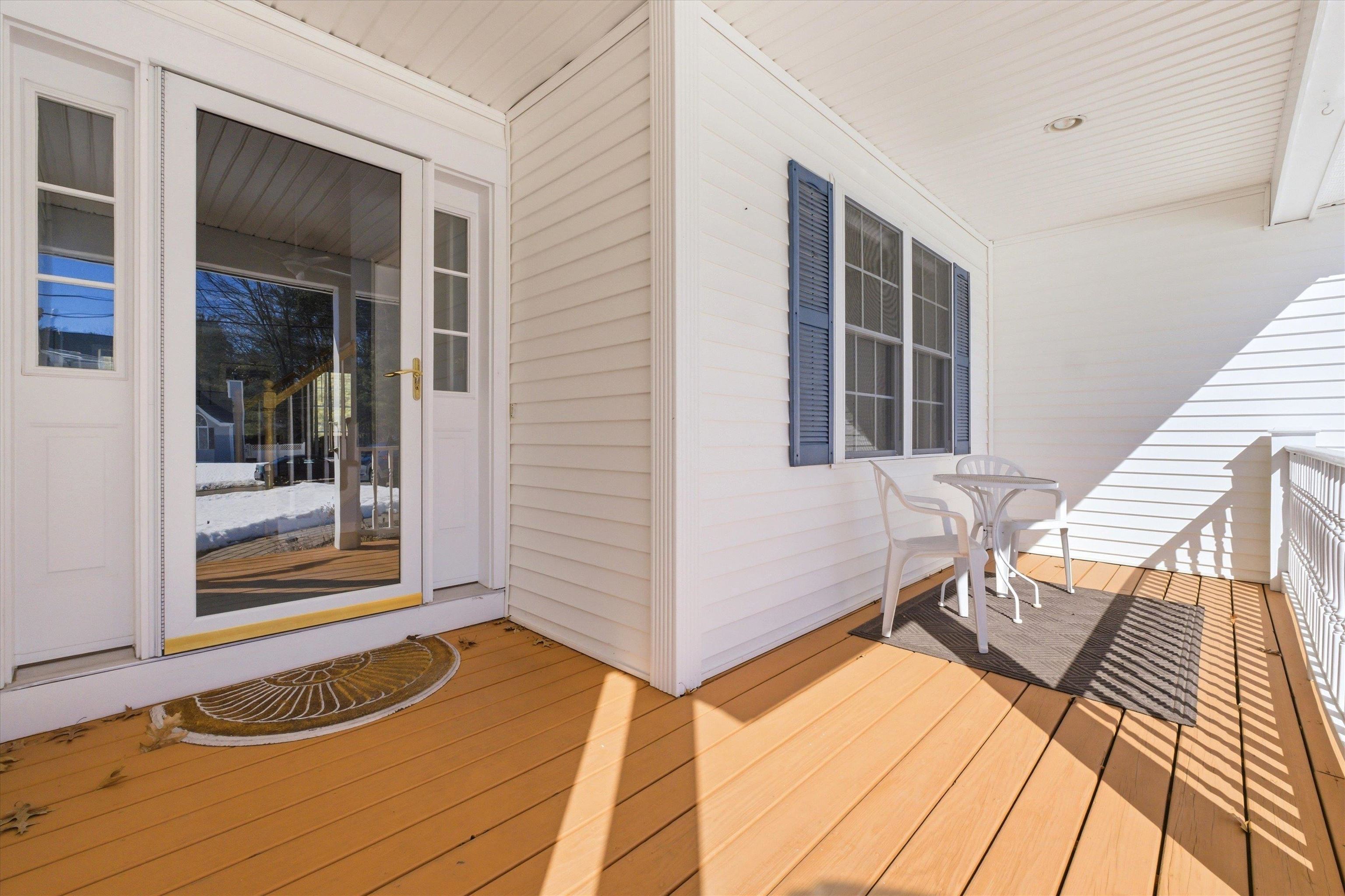 6 Patricia Ln, Amherst, NH 03031