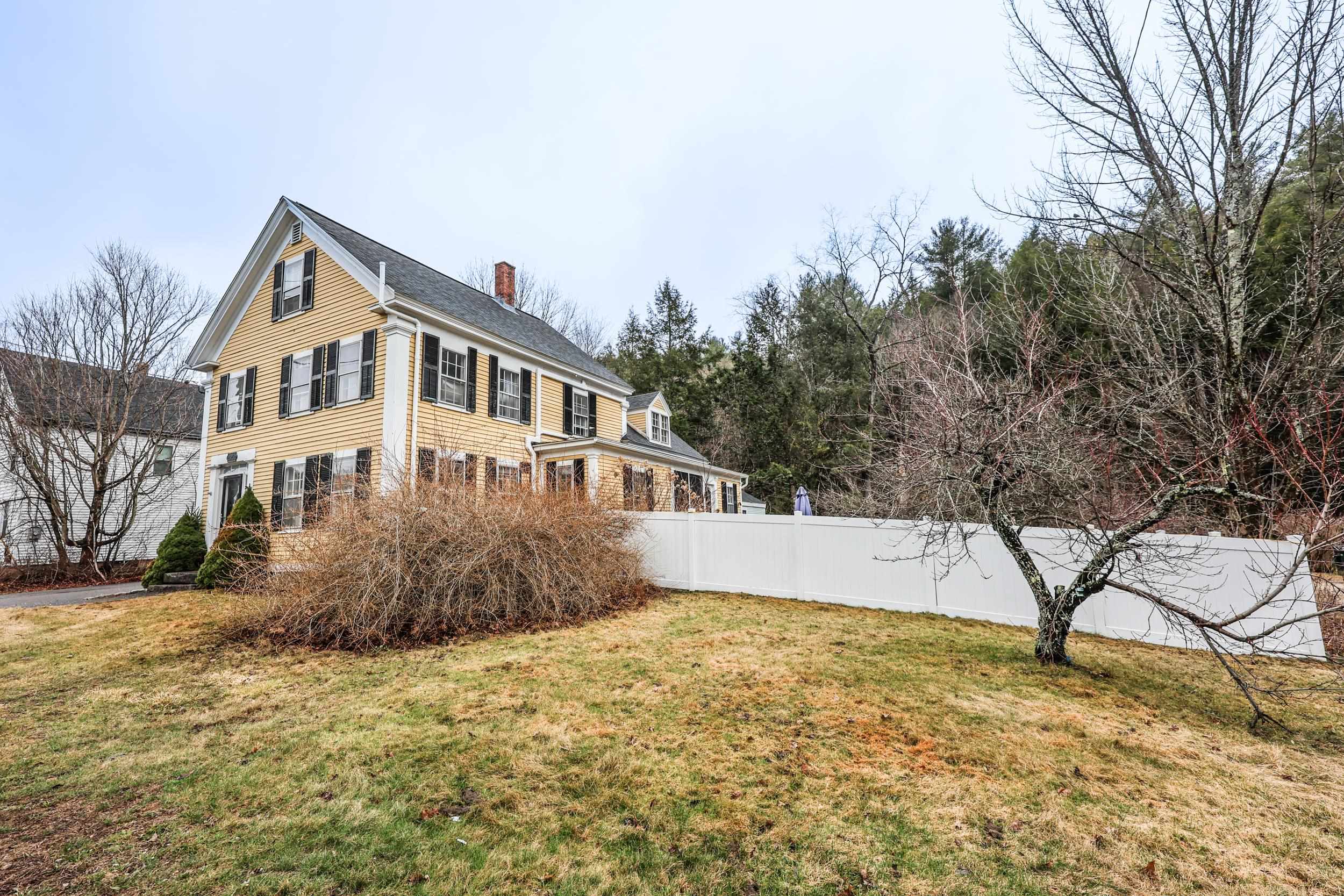 291 Main St, Marlborough, NH 03455