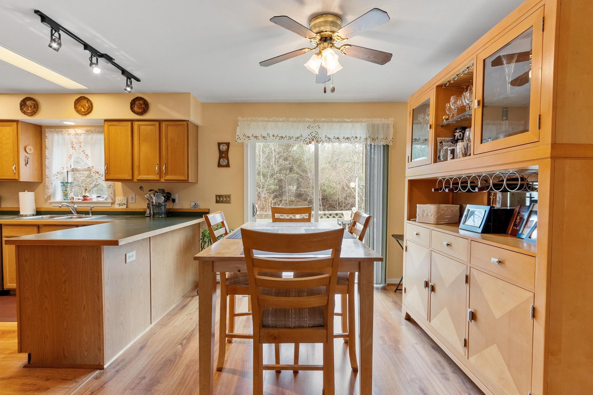 121 Bellview Dr, Swanzey, NH 03446