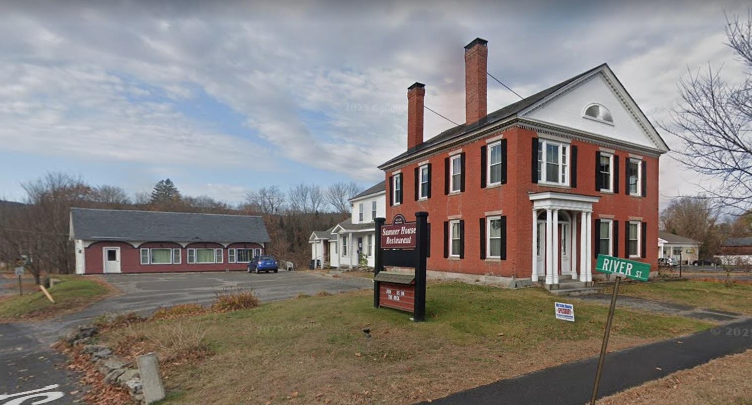 122 Main St, Charlestown, NH 03603