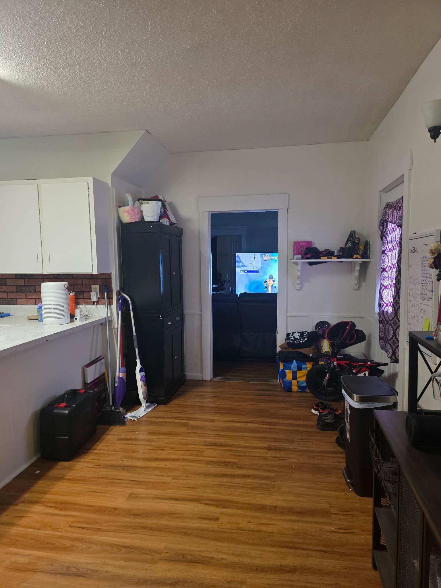 104 Summer St, Claremont, NH 03743