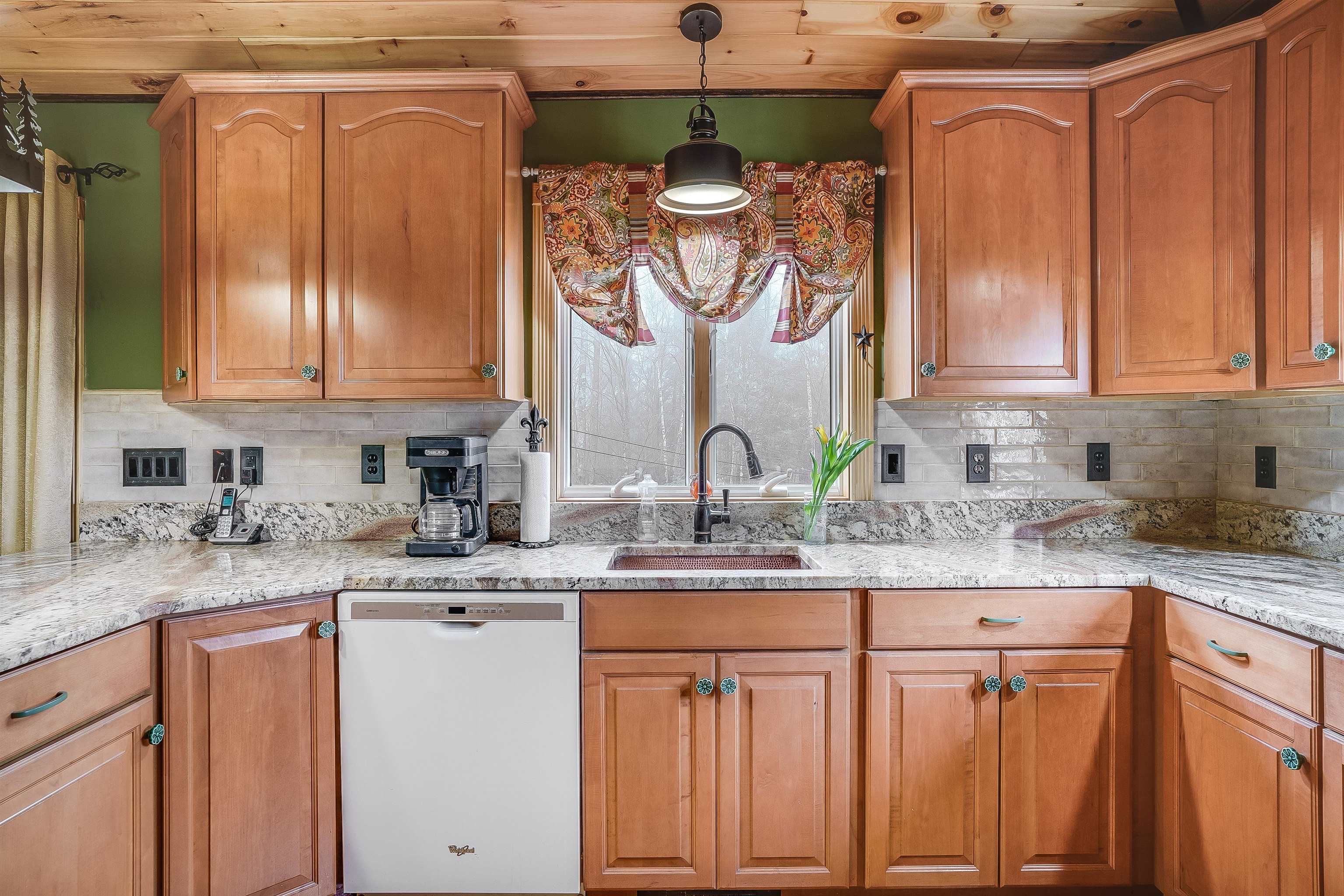 9 Tervo Rd, Rindge, NH 03461