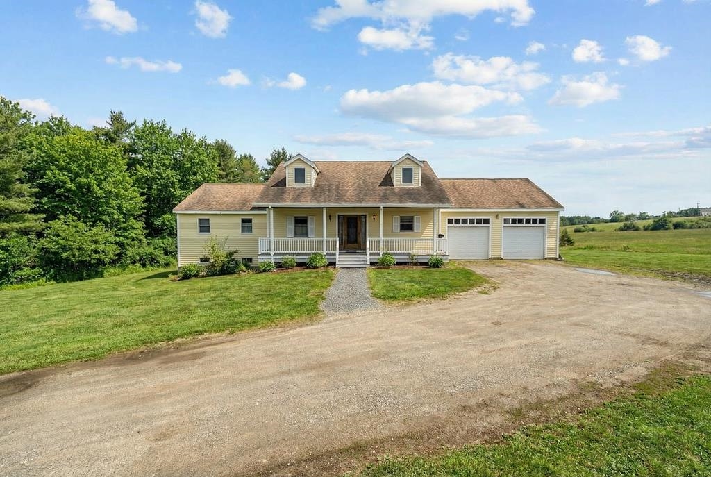 218 County Farm Rd, Dover, NH 03820