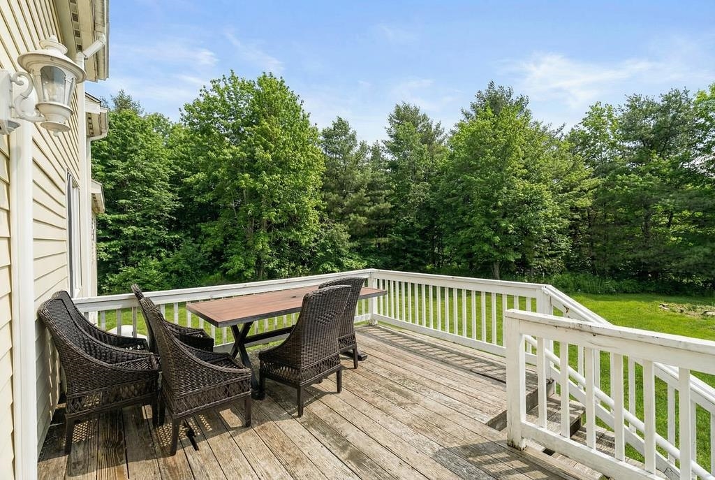 218 County Farm Rd, Dover, NH 03820