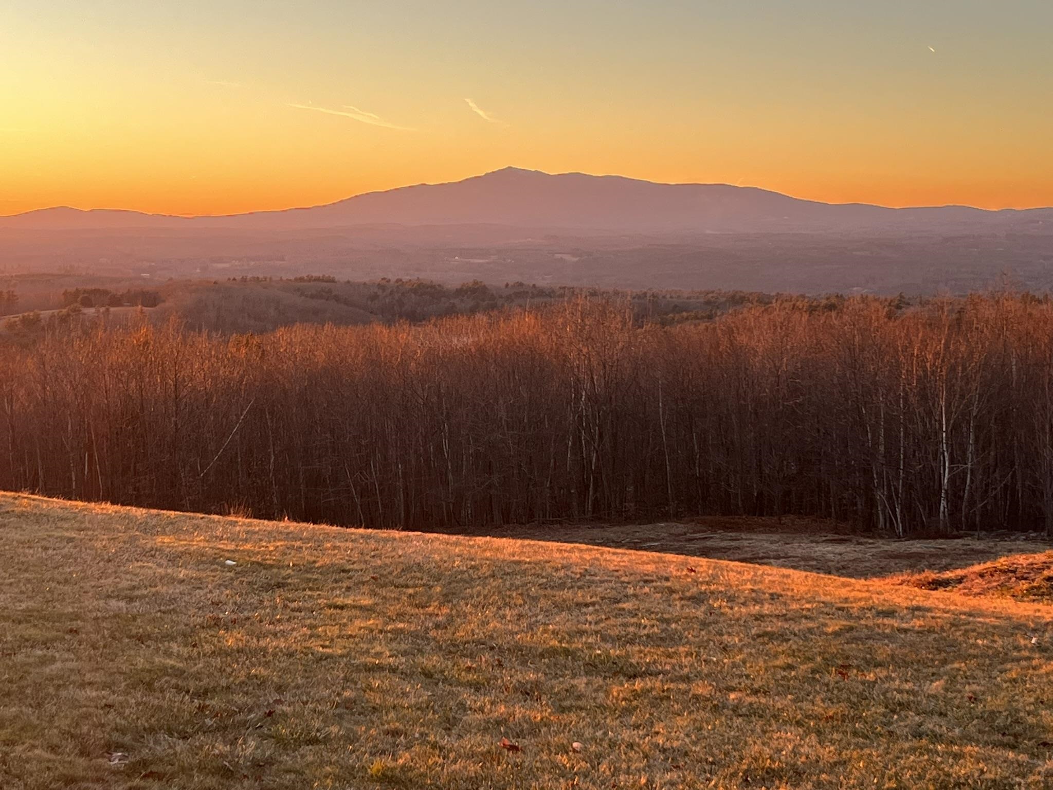 55 West View Dr, Peterborough, NH 03458