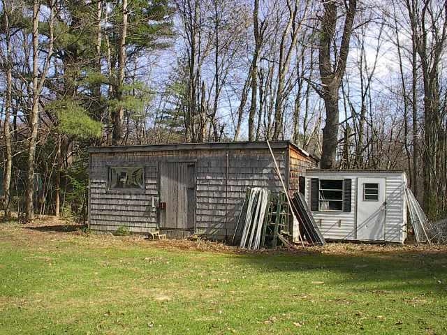 229 Salmon Falls Rd, Rochester, NH 03868