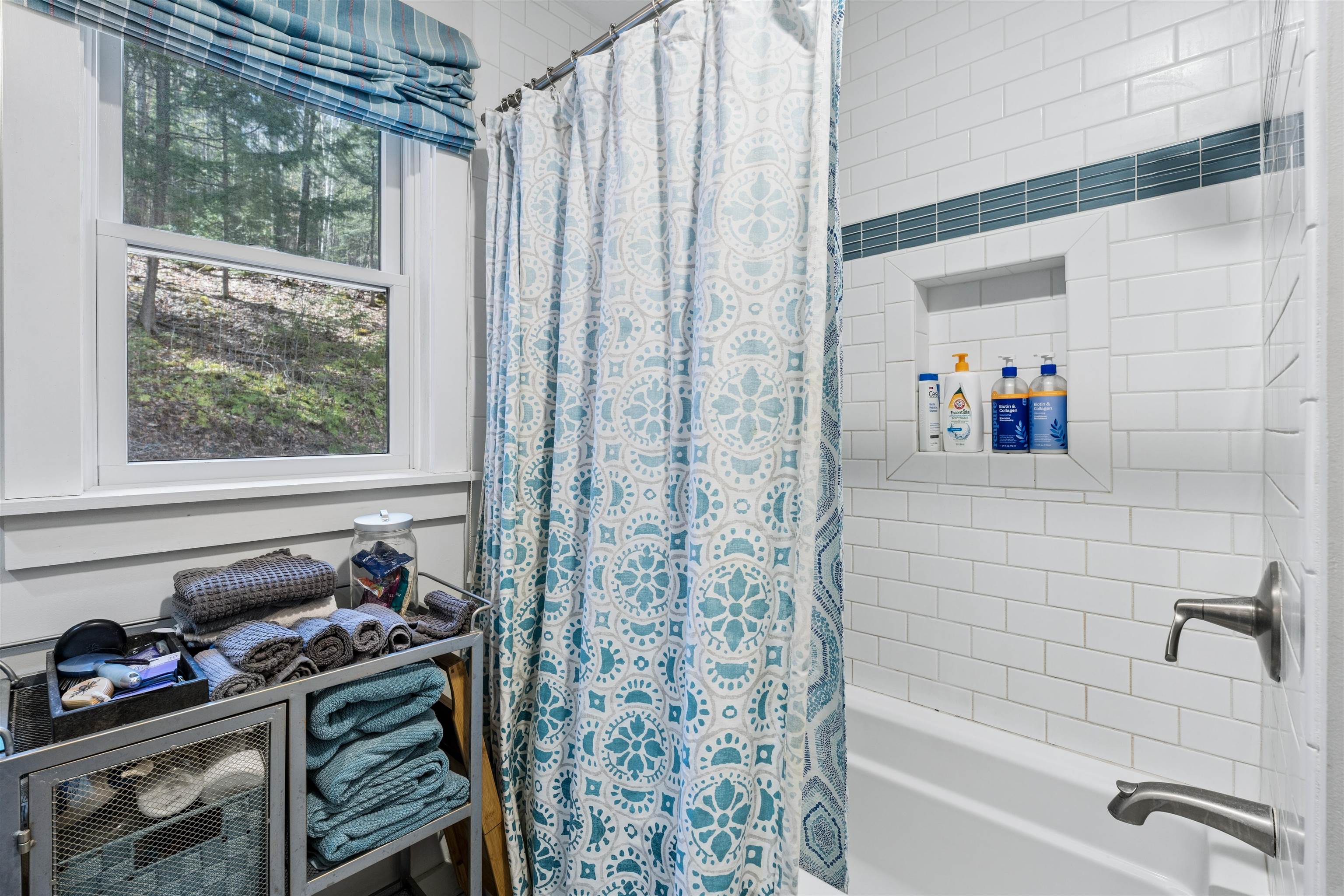 648 Route 103 Route, Sunapee, NH 03782