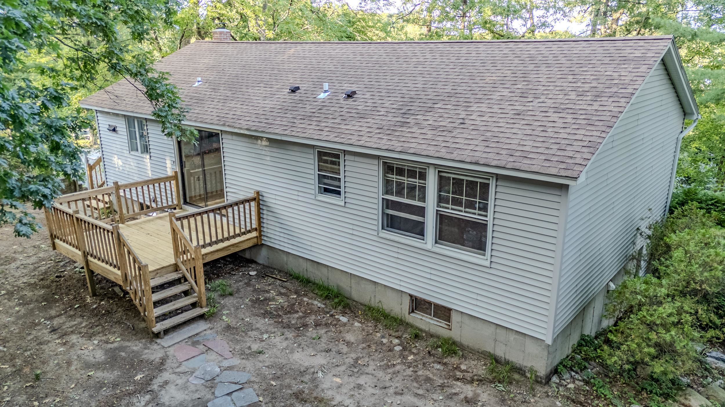 85 Taylor St, Nashua, NH 03060