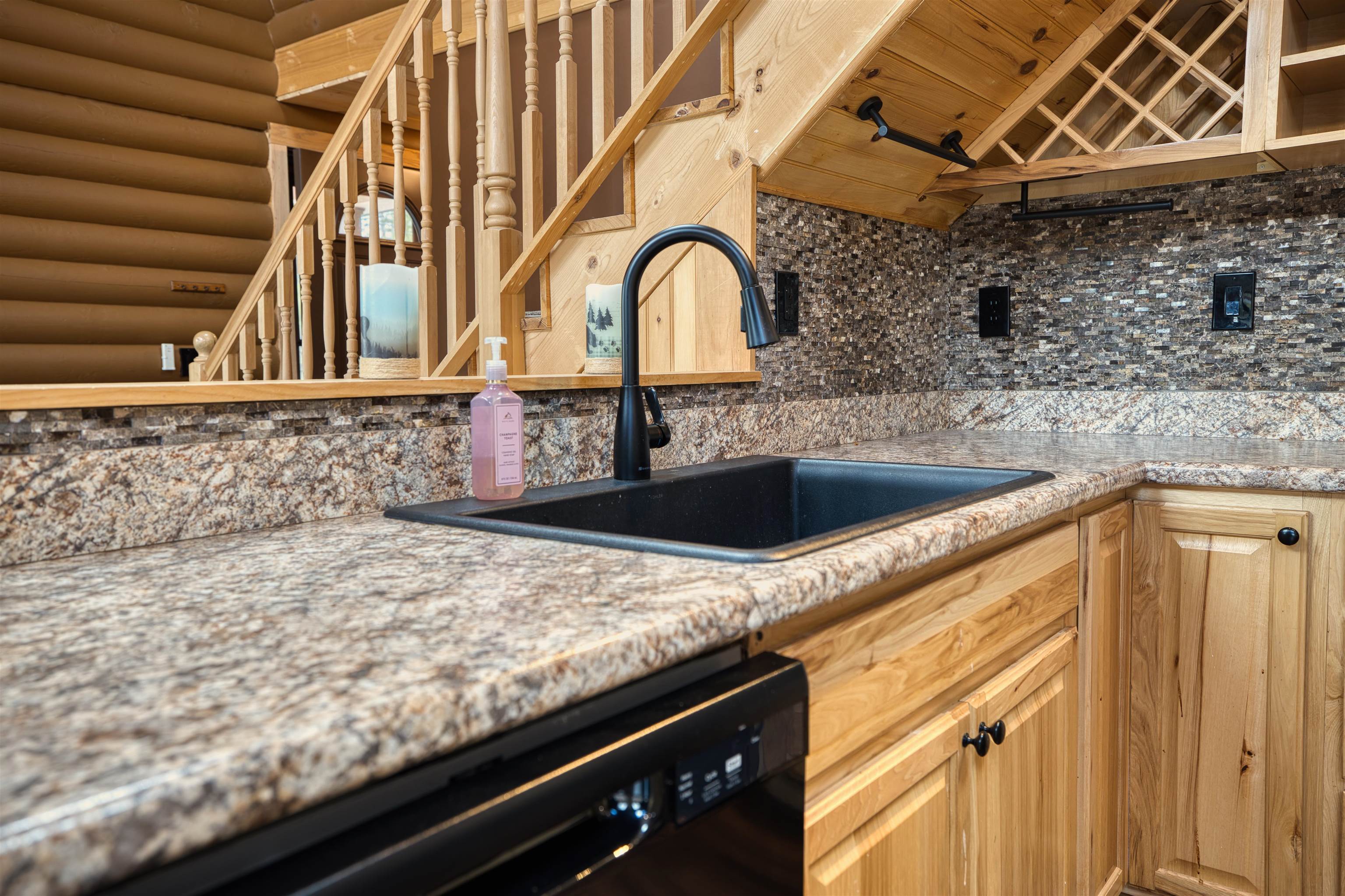 415 Gold Coast Dr, Wakefield, NH 03830