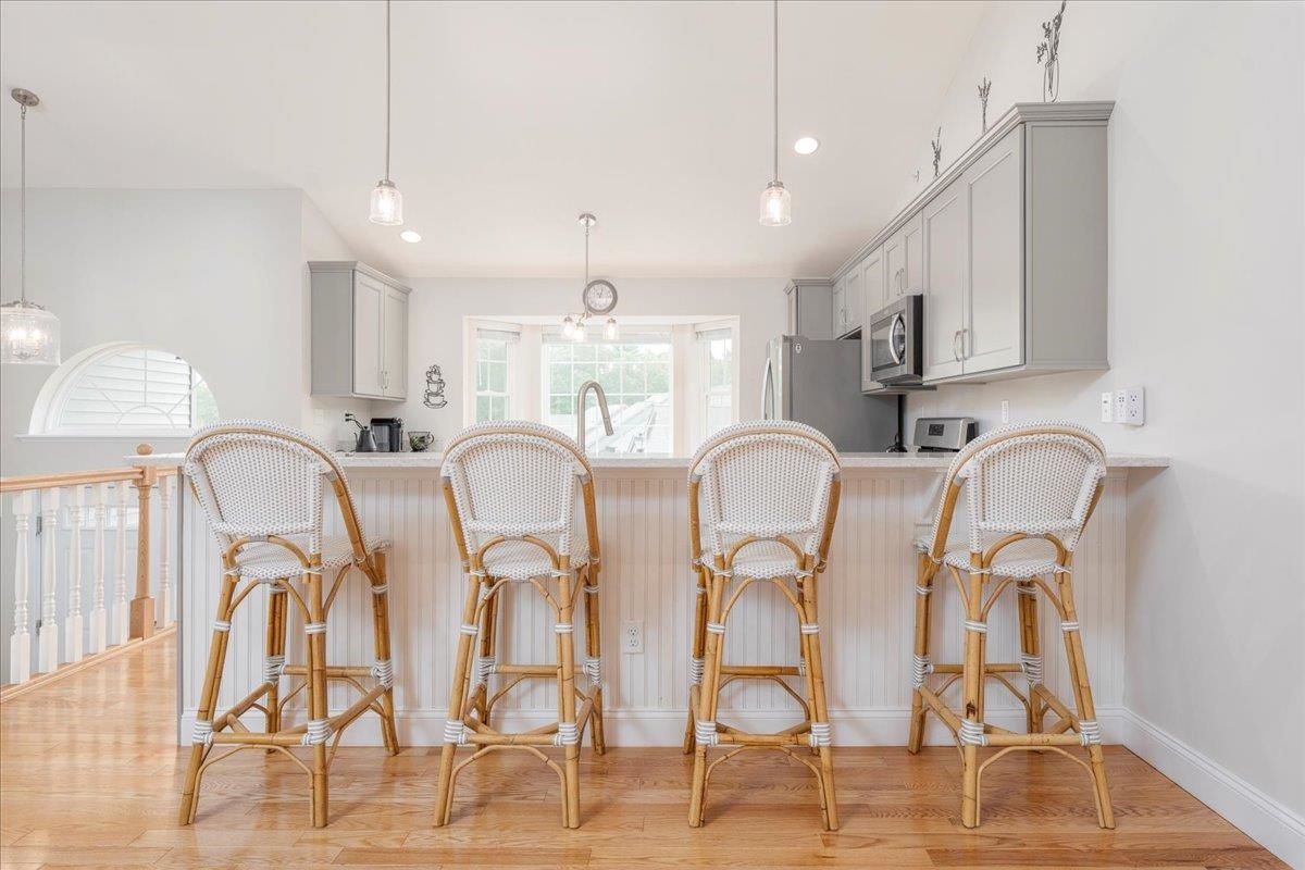 9 Springfield Dr, Hampstead, NH 03826