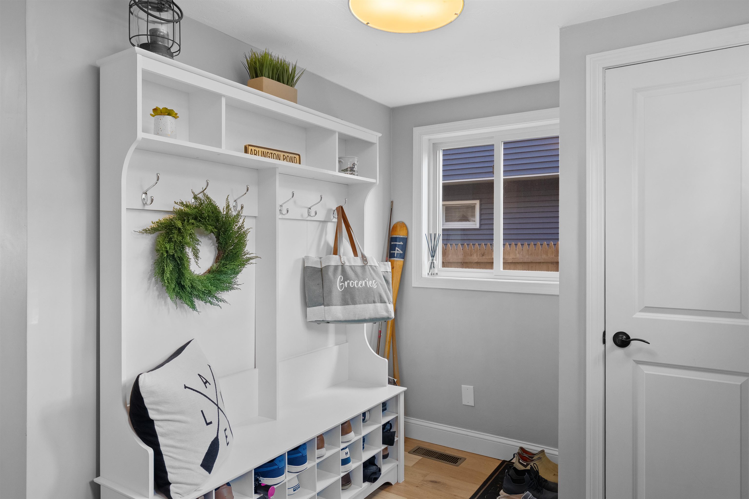 43 Shore Dr, Salem, NH 03079