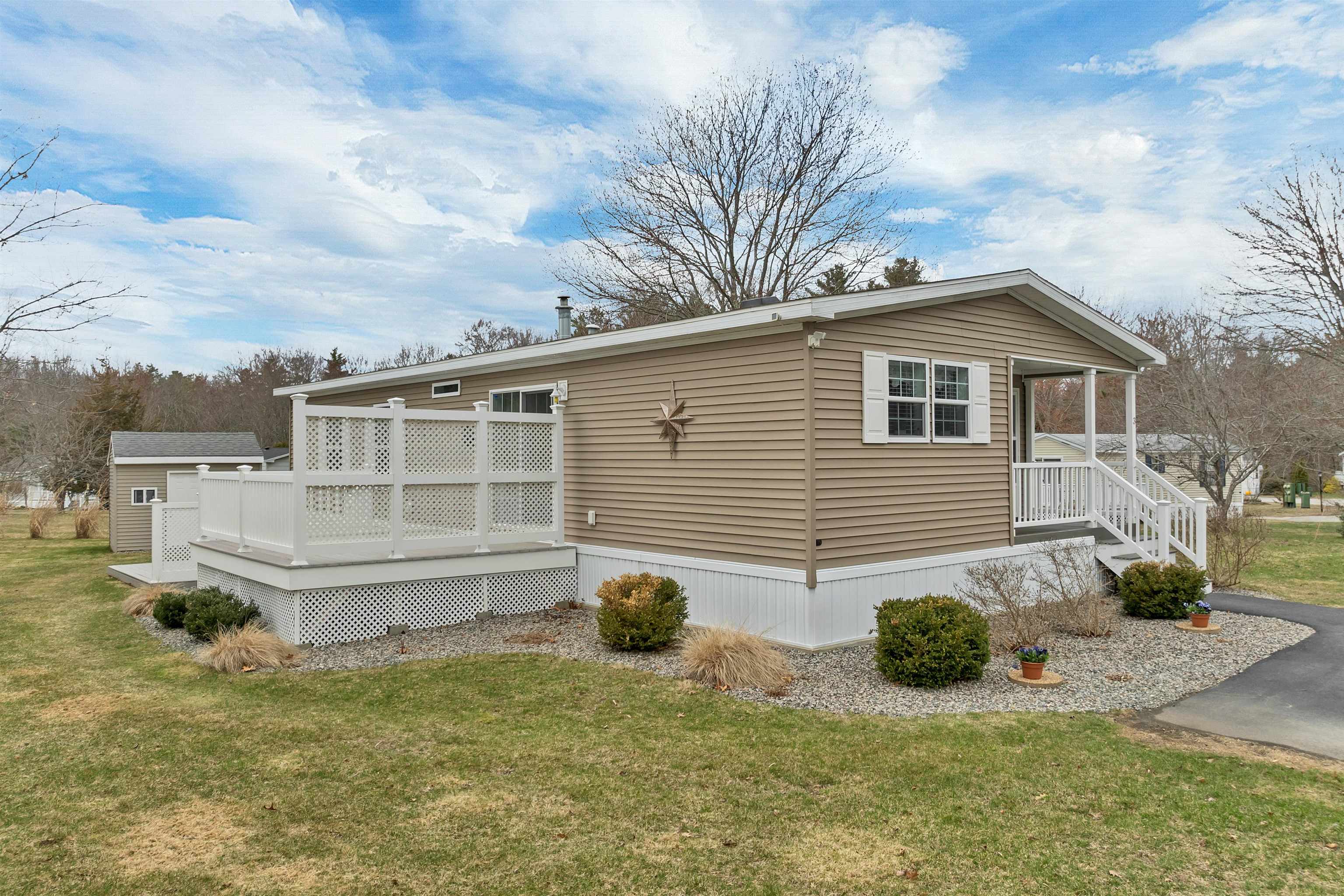 3 Slate Rn, North Hampton, NH 03862