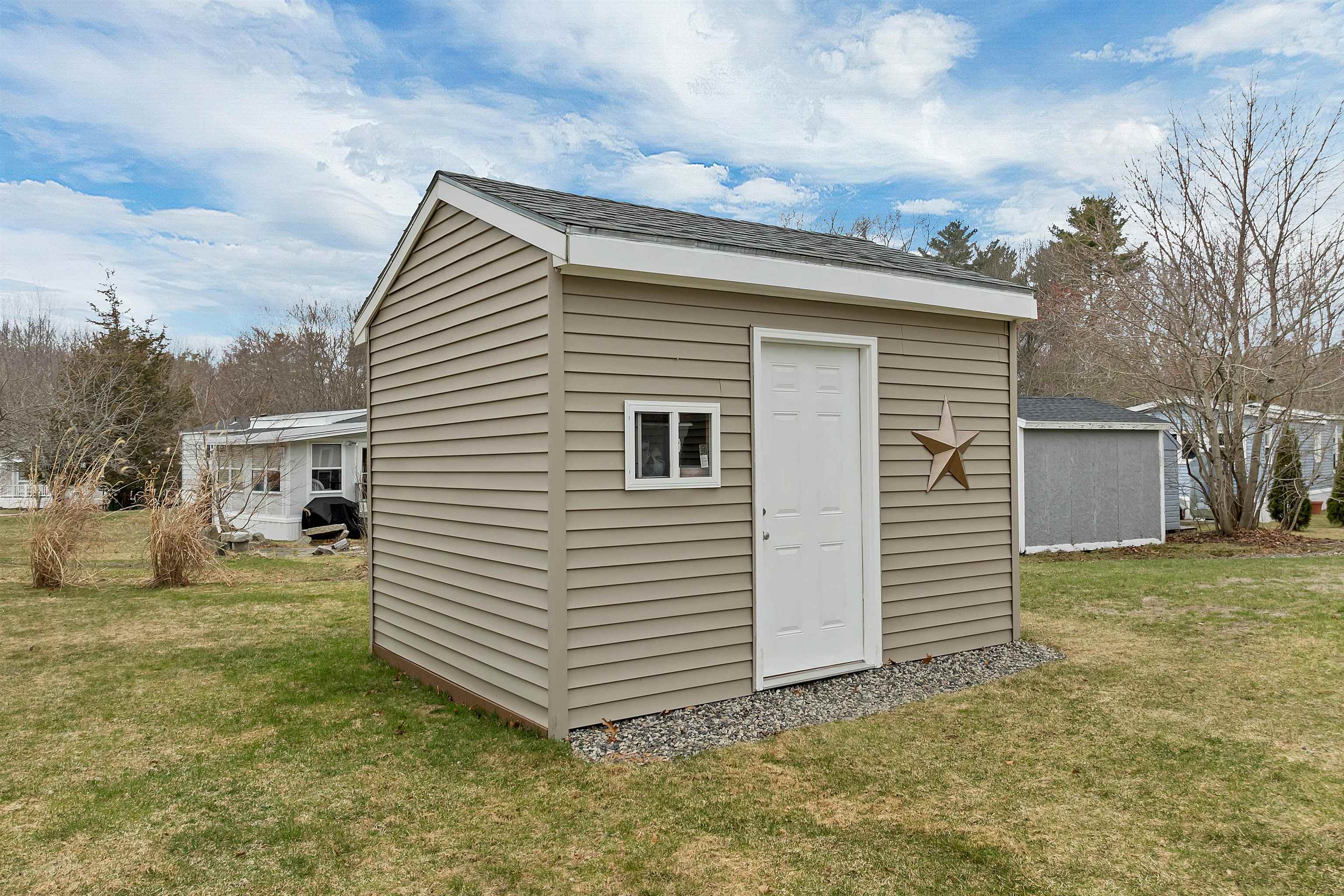 3 Slate Rn, North Hampton, NH 03862