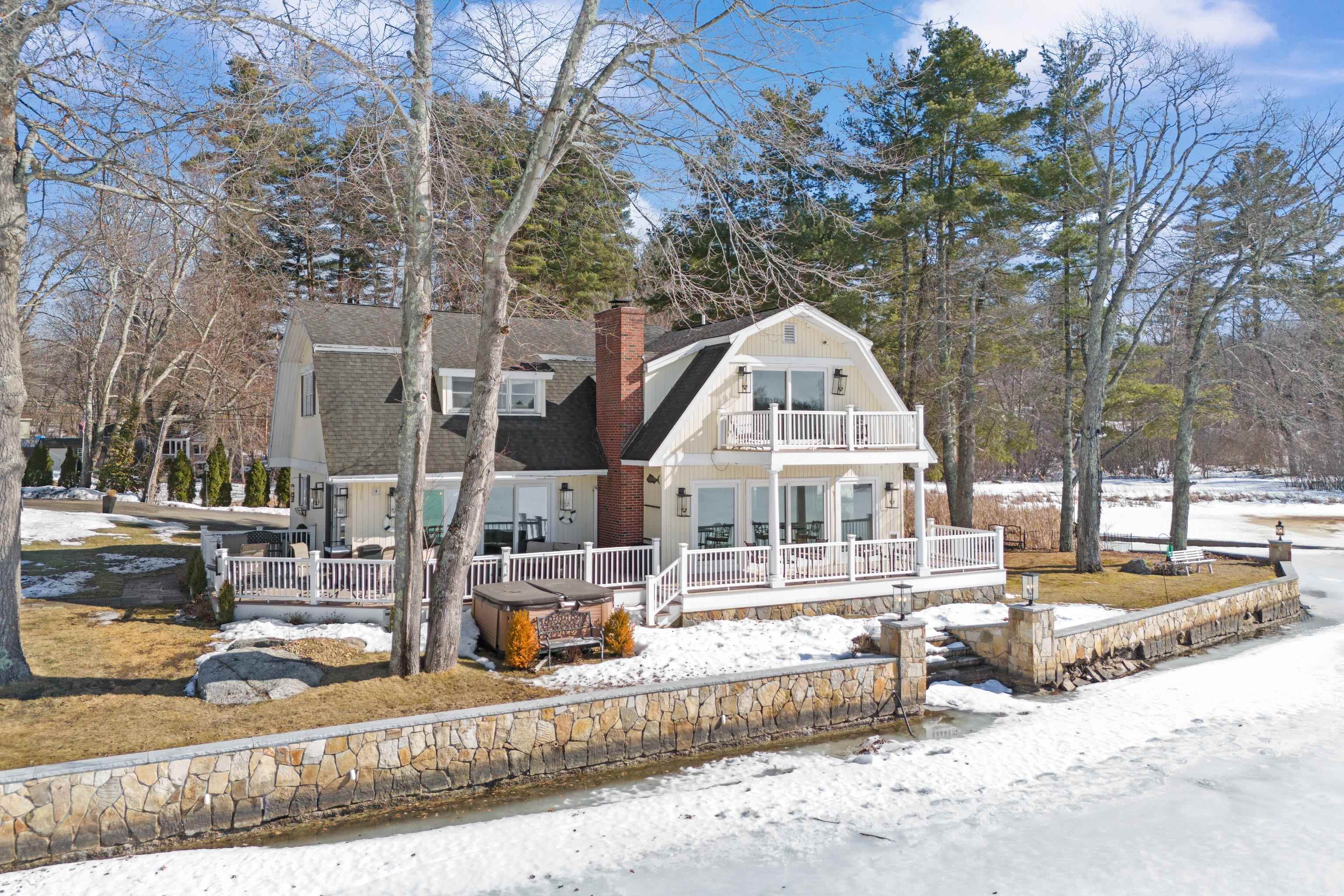 29-31 Walkeys Rd, Windham, NH 03087