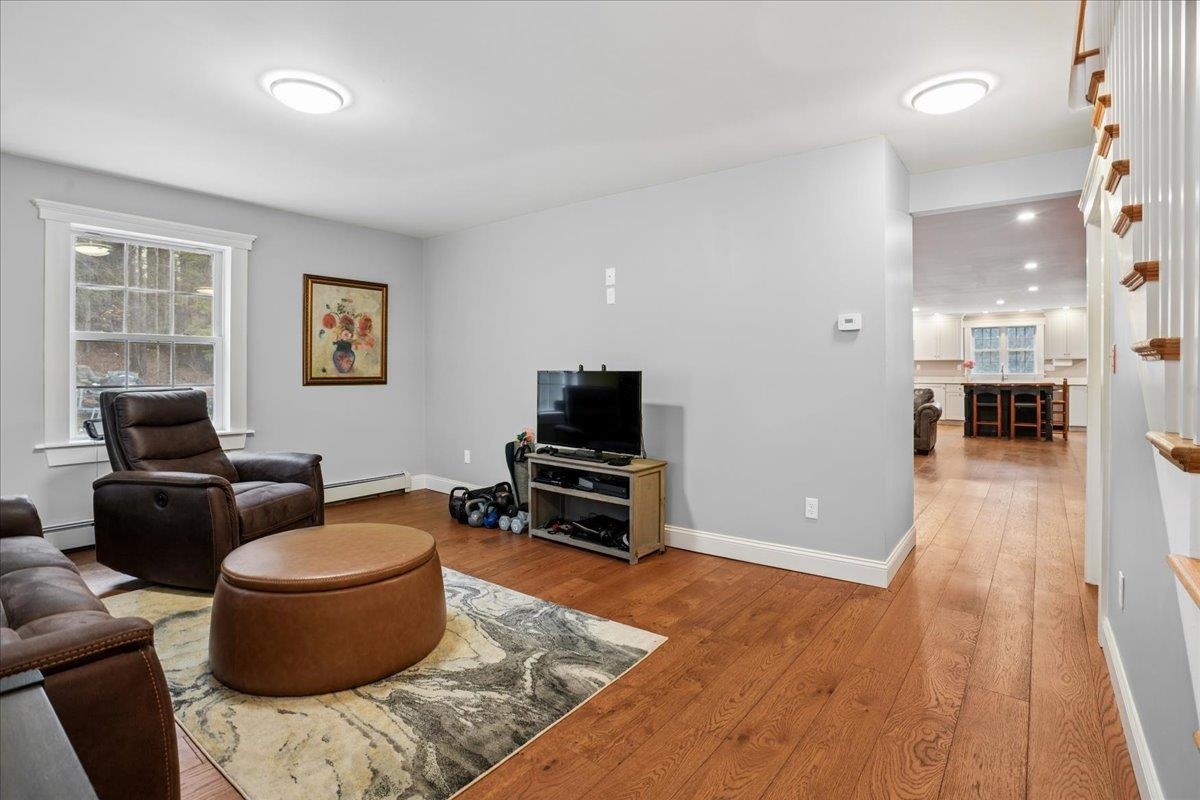 10 Mountain Rd, Greenfield, NH 03047