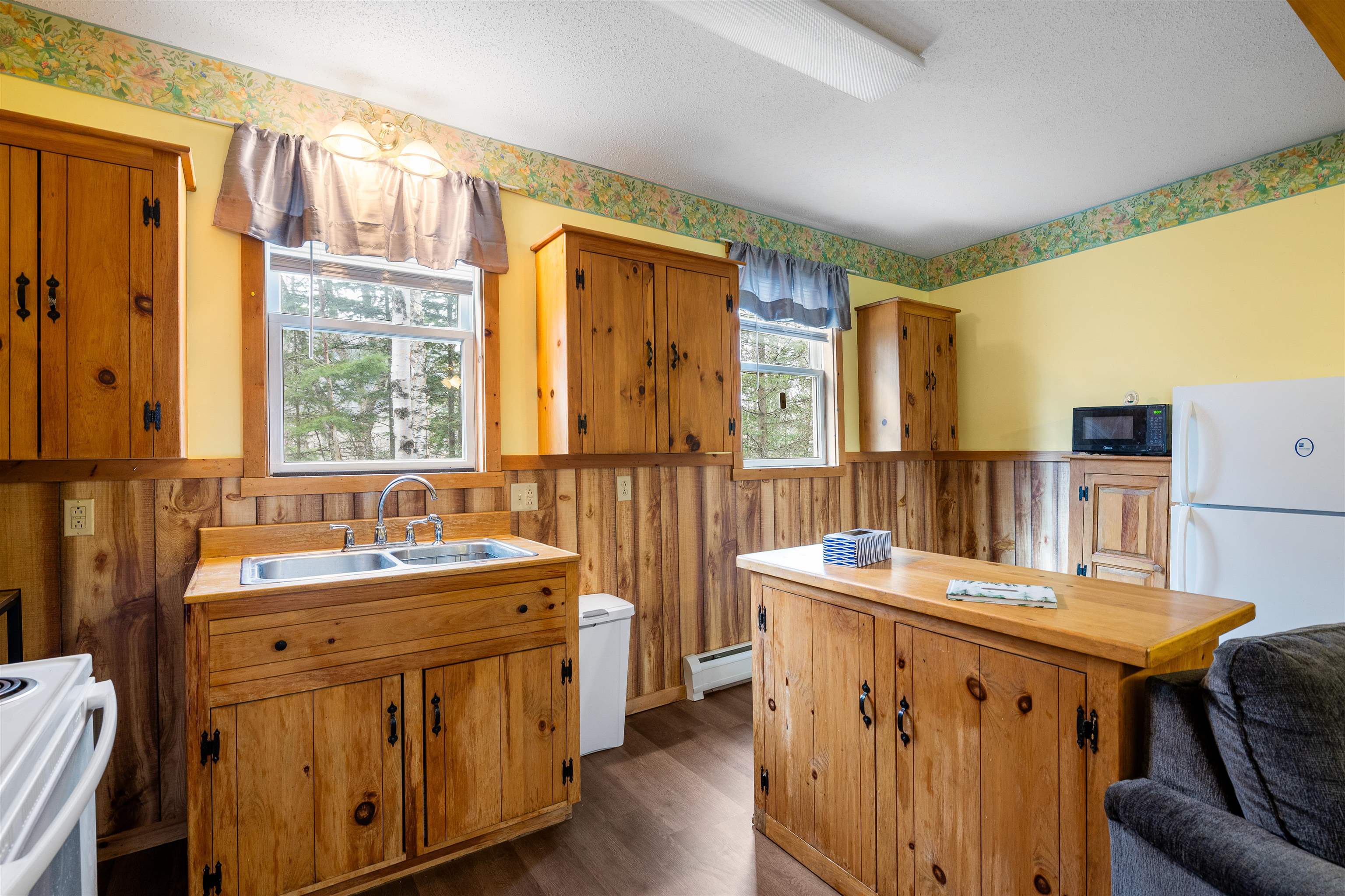 92 Colby St, Colebrook, NH 03576