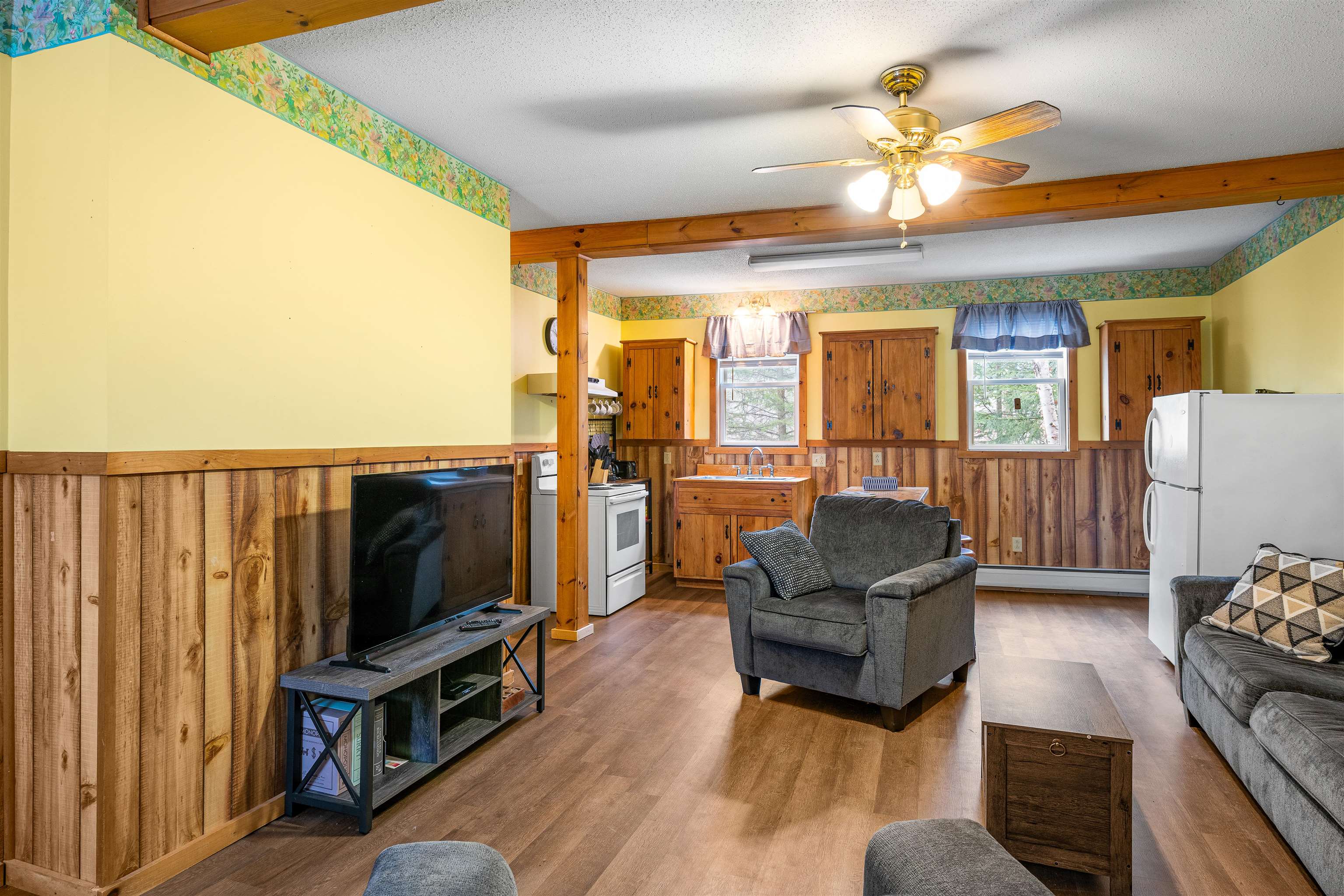 92 Colby St, Colebrook, NH 03576