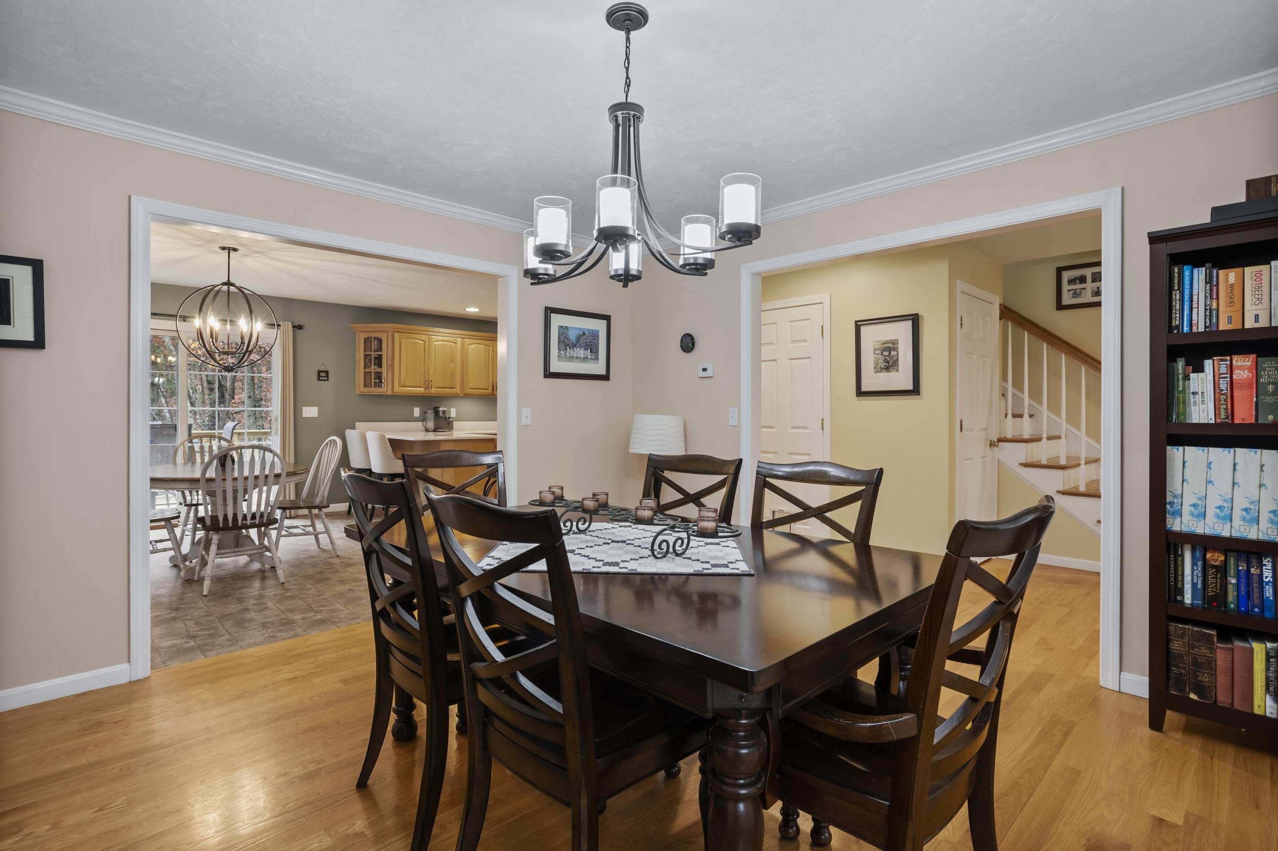 136 Wyndridge Cir, Pelham, NH 03076