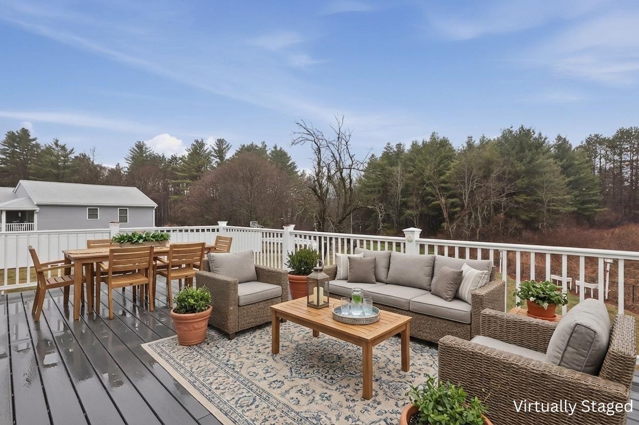 71 Bedford Rd, Merrimack, NH 03054