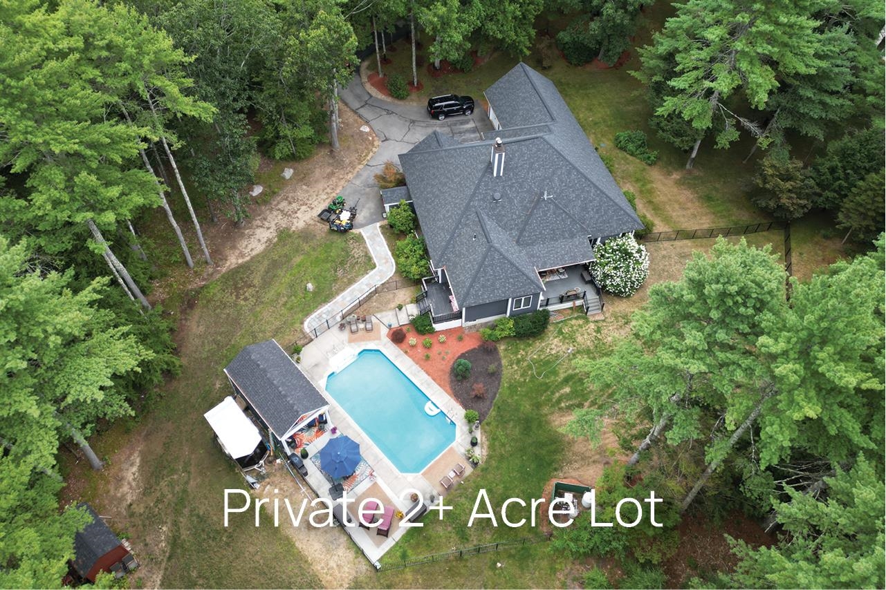 53 Meadow Fox Ln, Chester, NH 03036