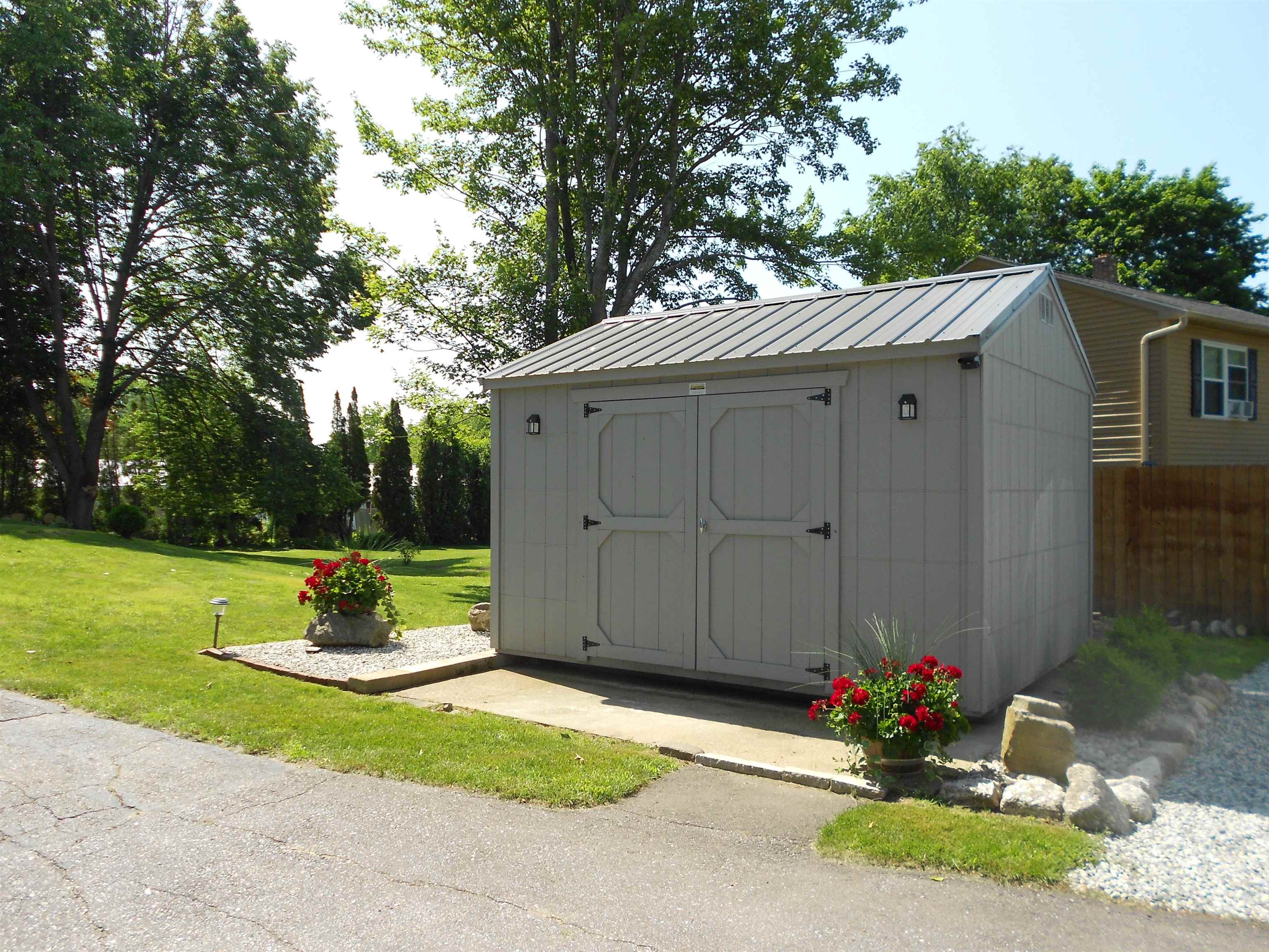 1783 Parade Rd, Laconia, NH 03246