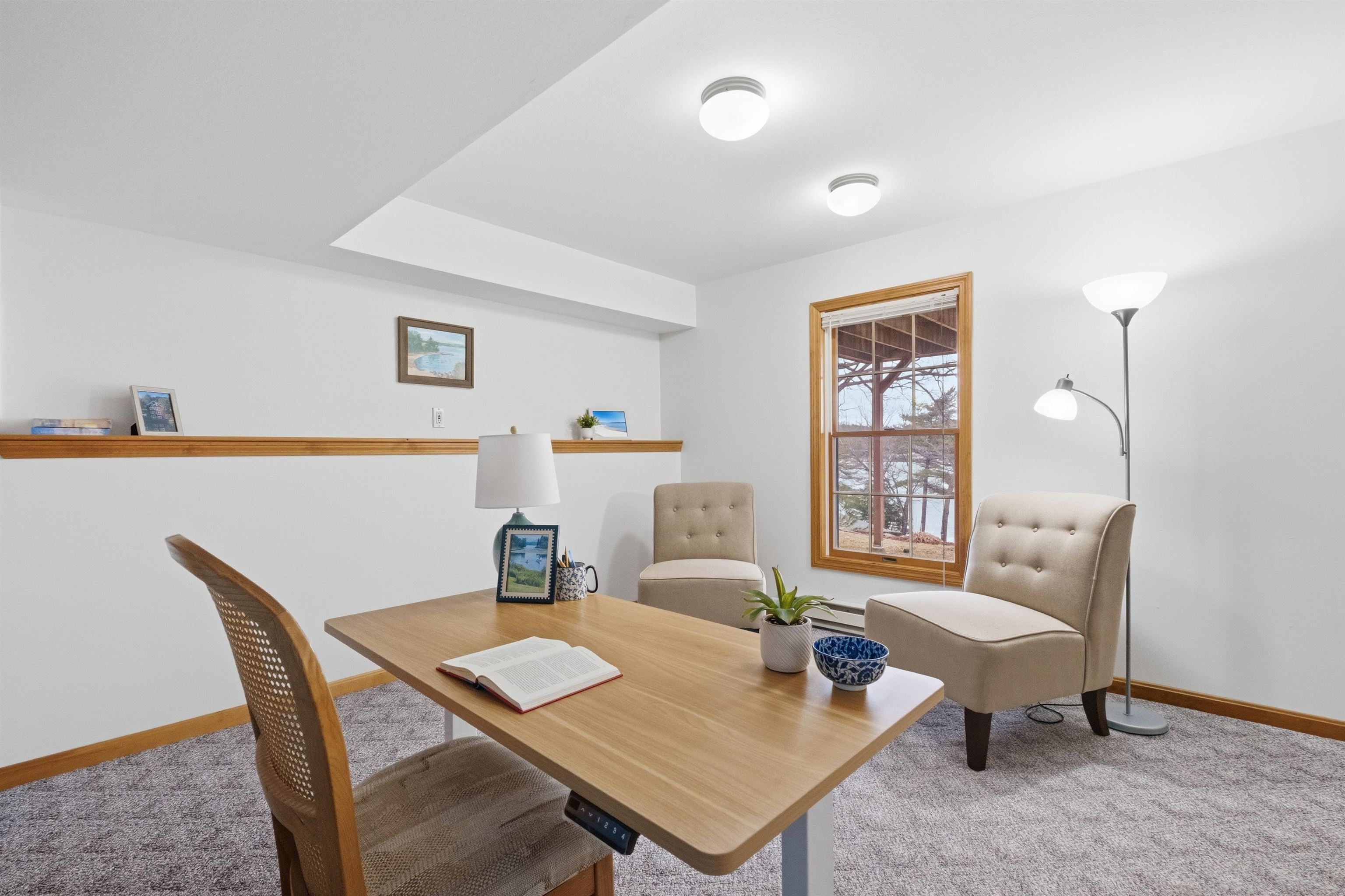 4th bedroom with closet / office