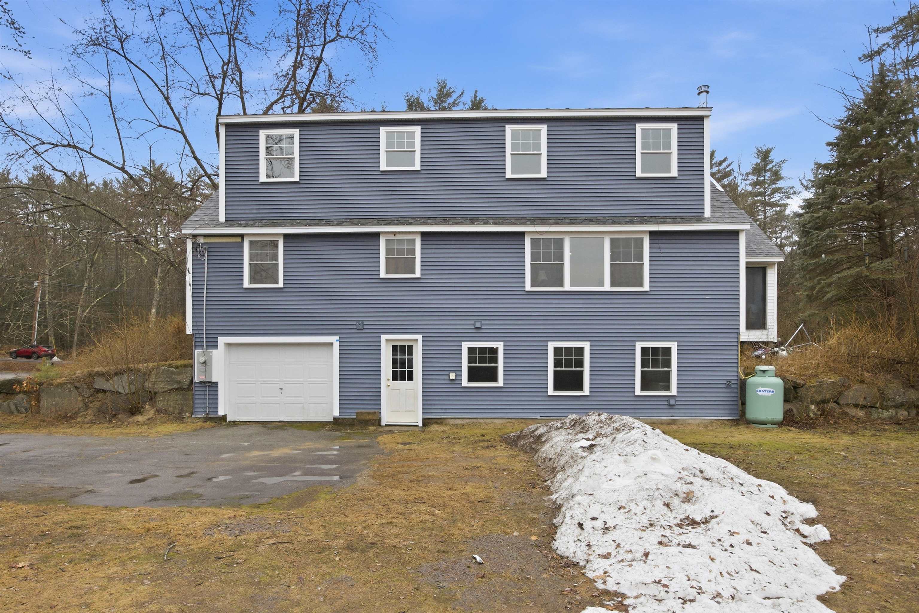 15 Henderson Rd, Gilford, NH 03249
