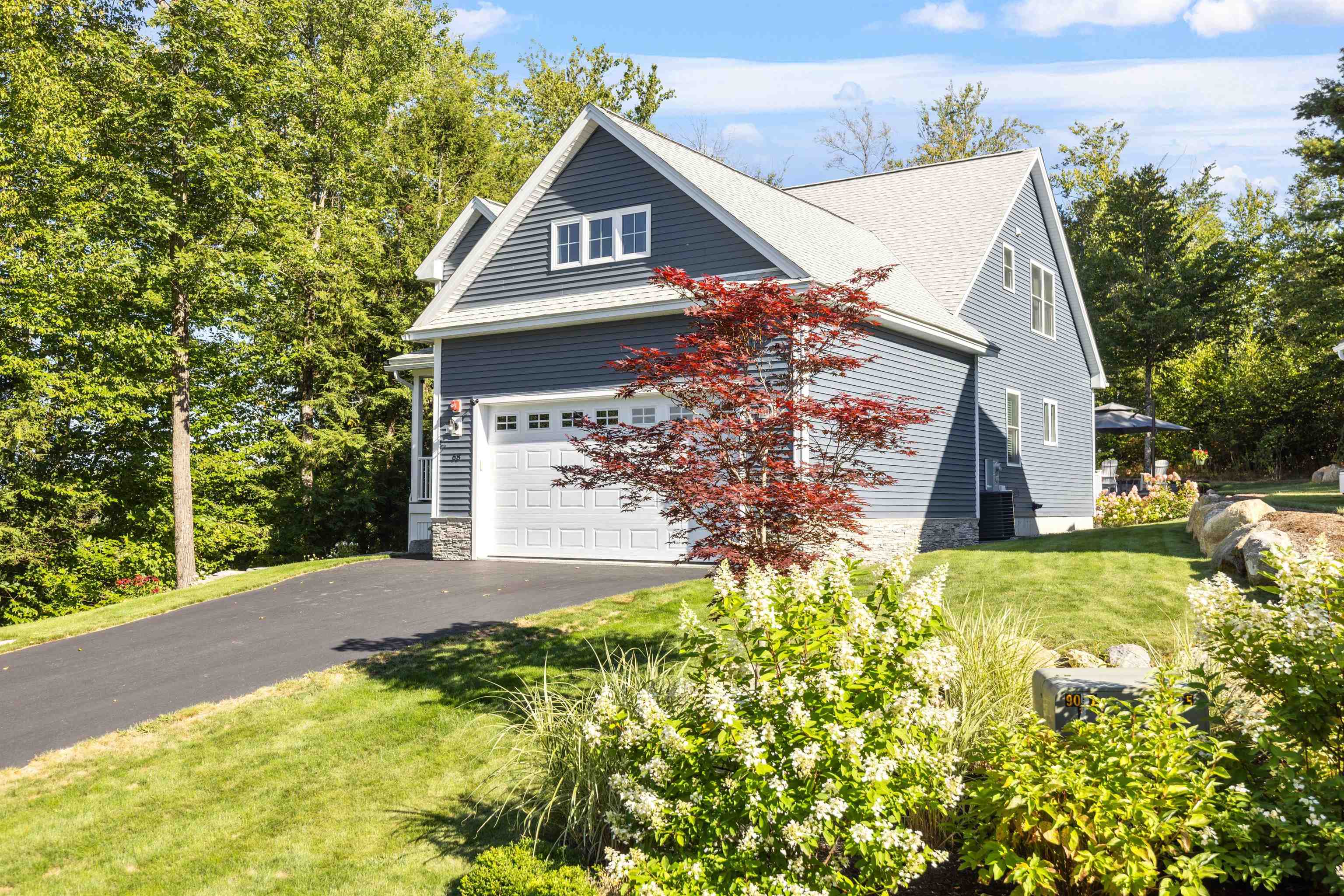 68 Sterling Dr, Laconia, NH 03246