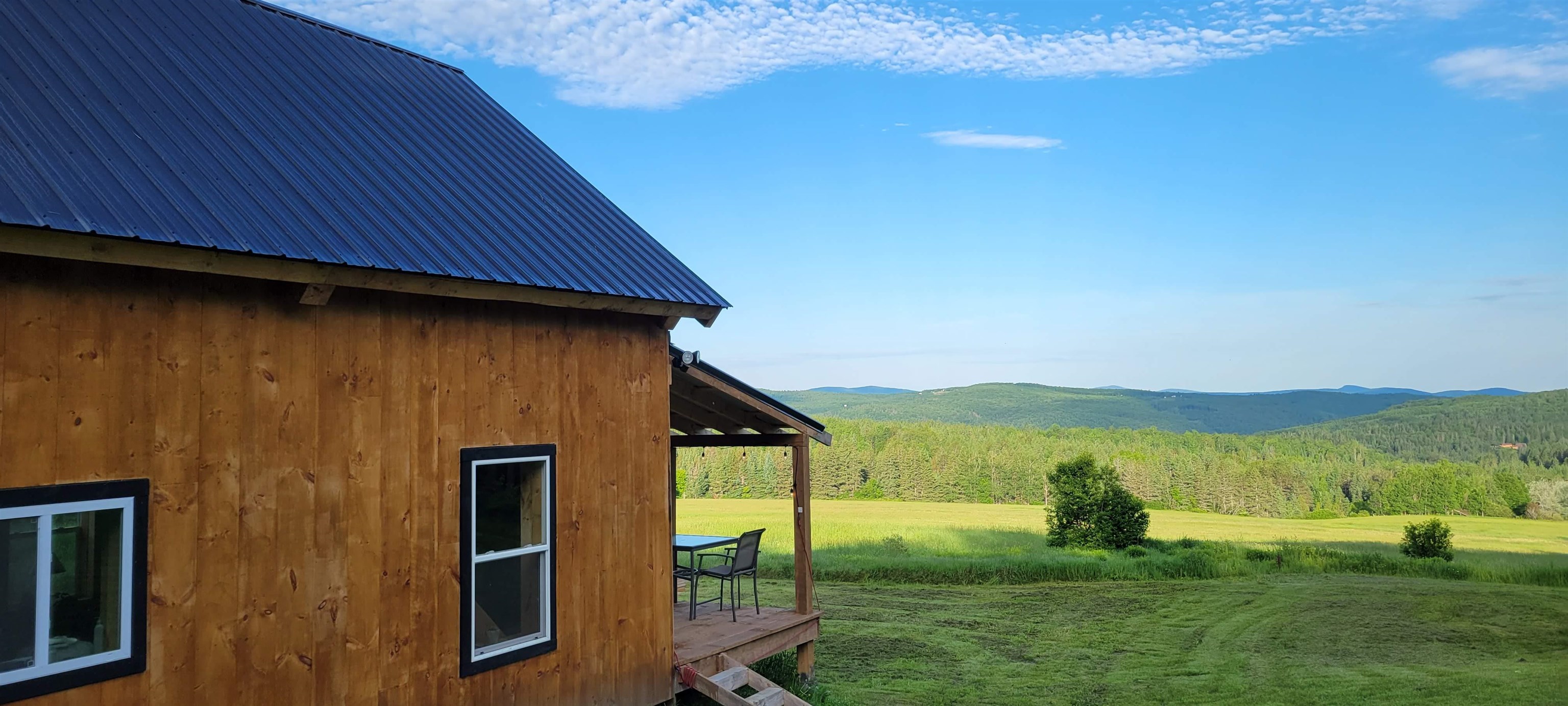 220 Creampoke Rd, Stewartstown, NH 03576