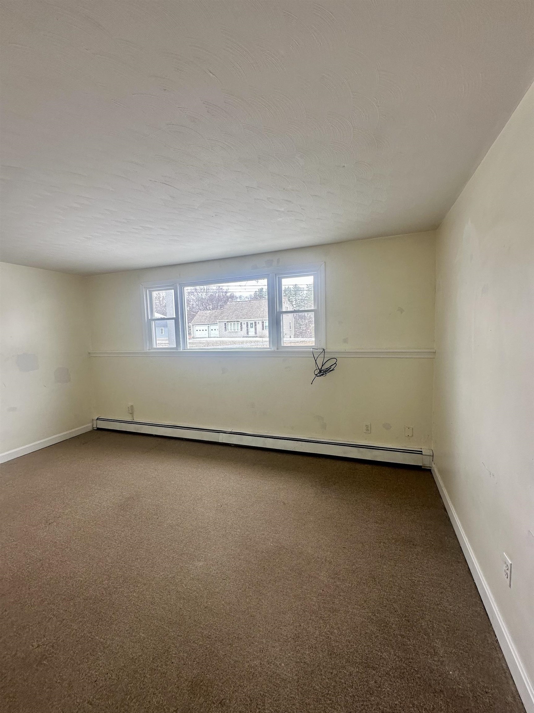 94 Maple St, Somersworth, NH 03878