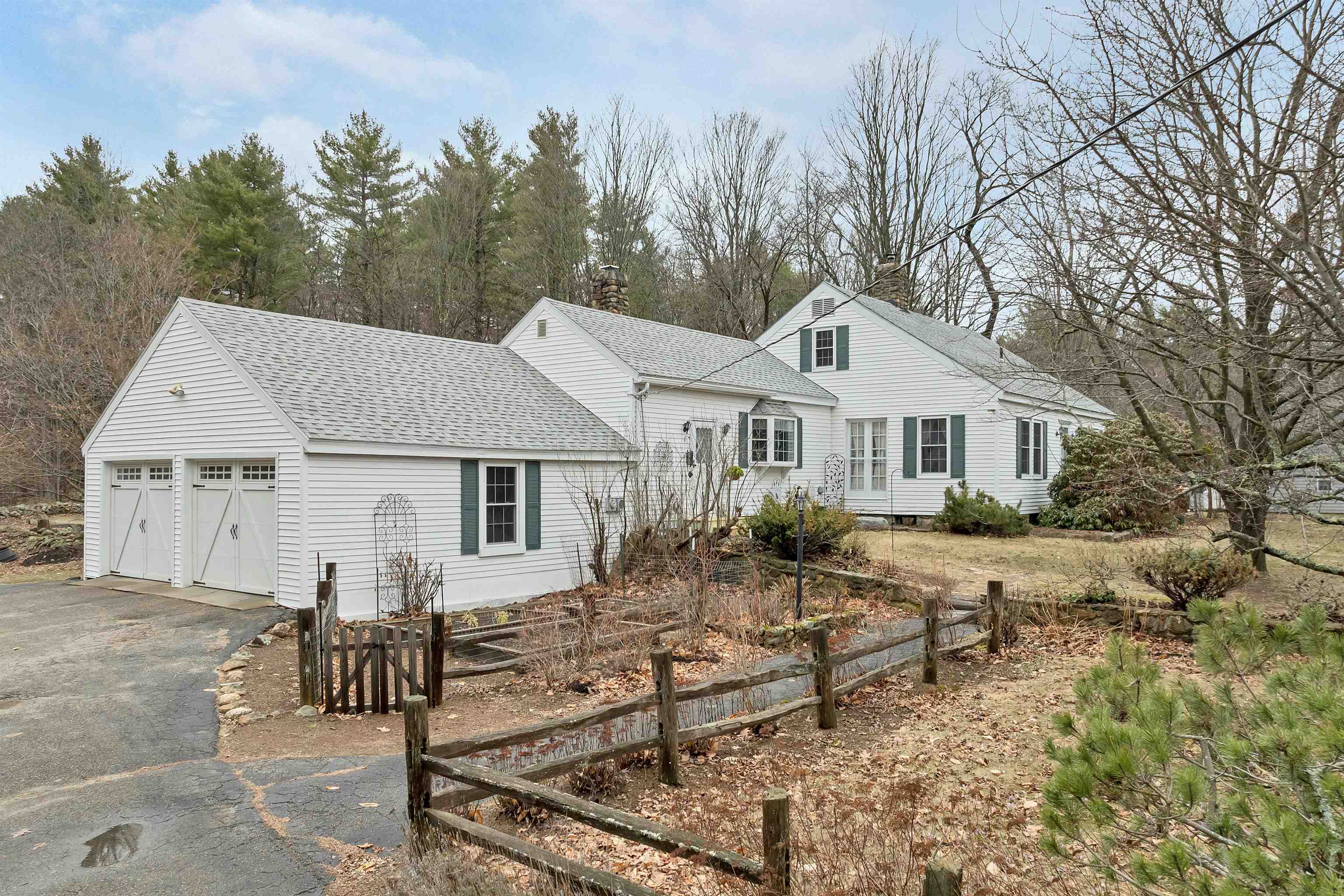 189 Leavitt Rd, Belmont, NH 03220
