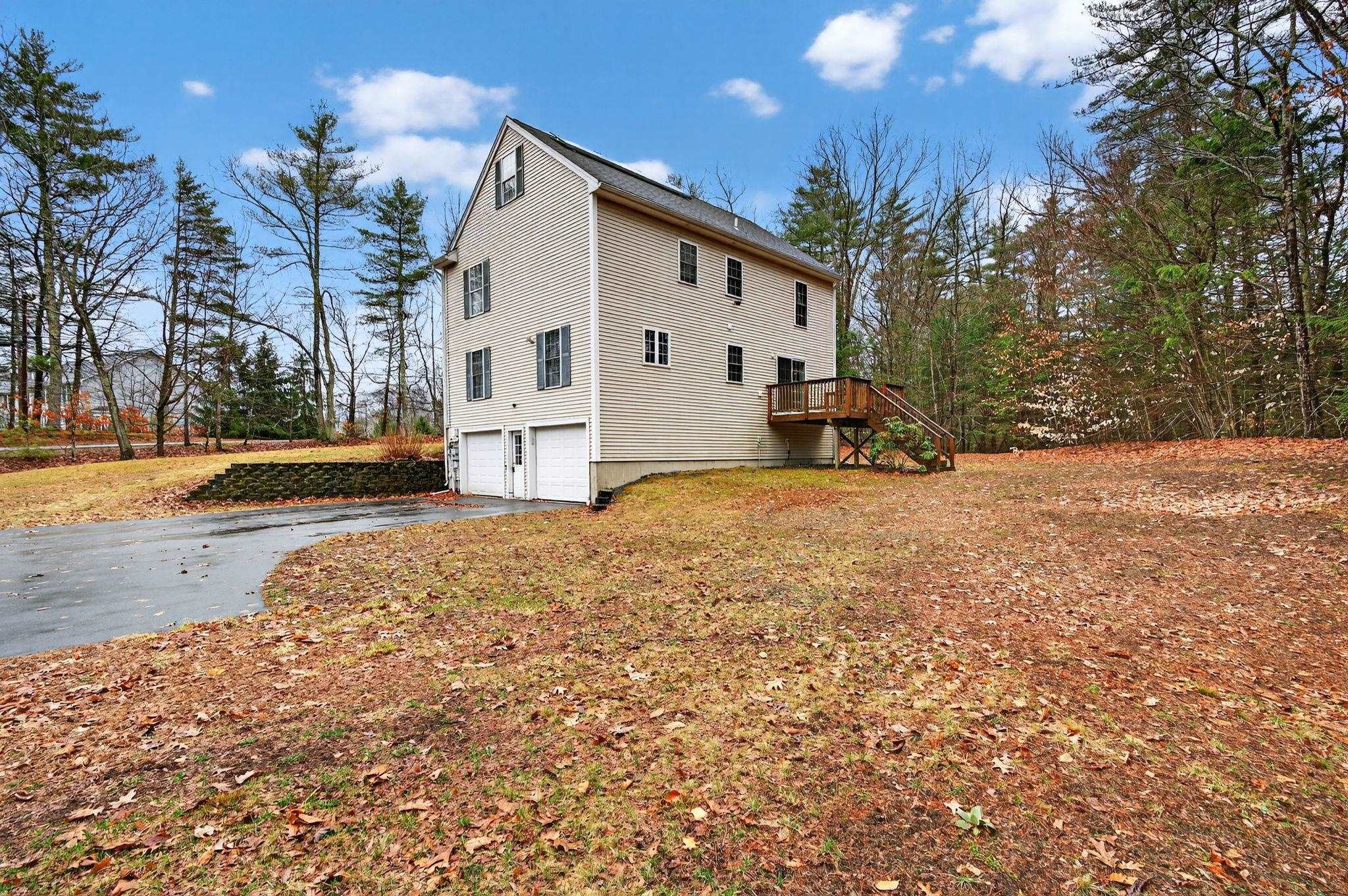 15 Scribner Rd, Fremont, NH 03044