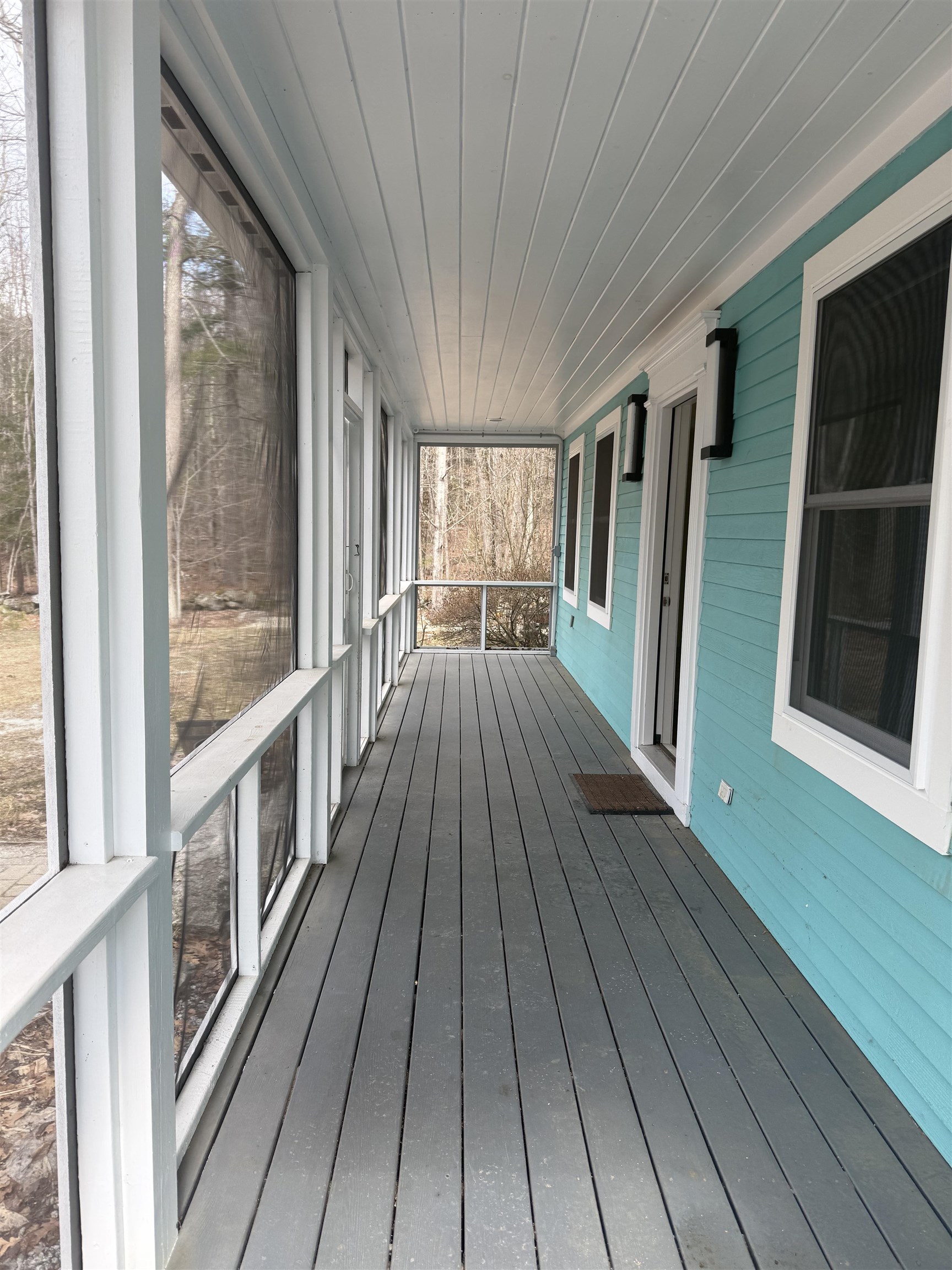 191 Plummer Hill Rd, Henniker, NH 03242