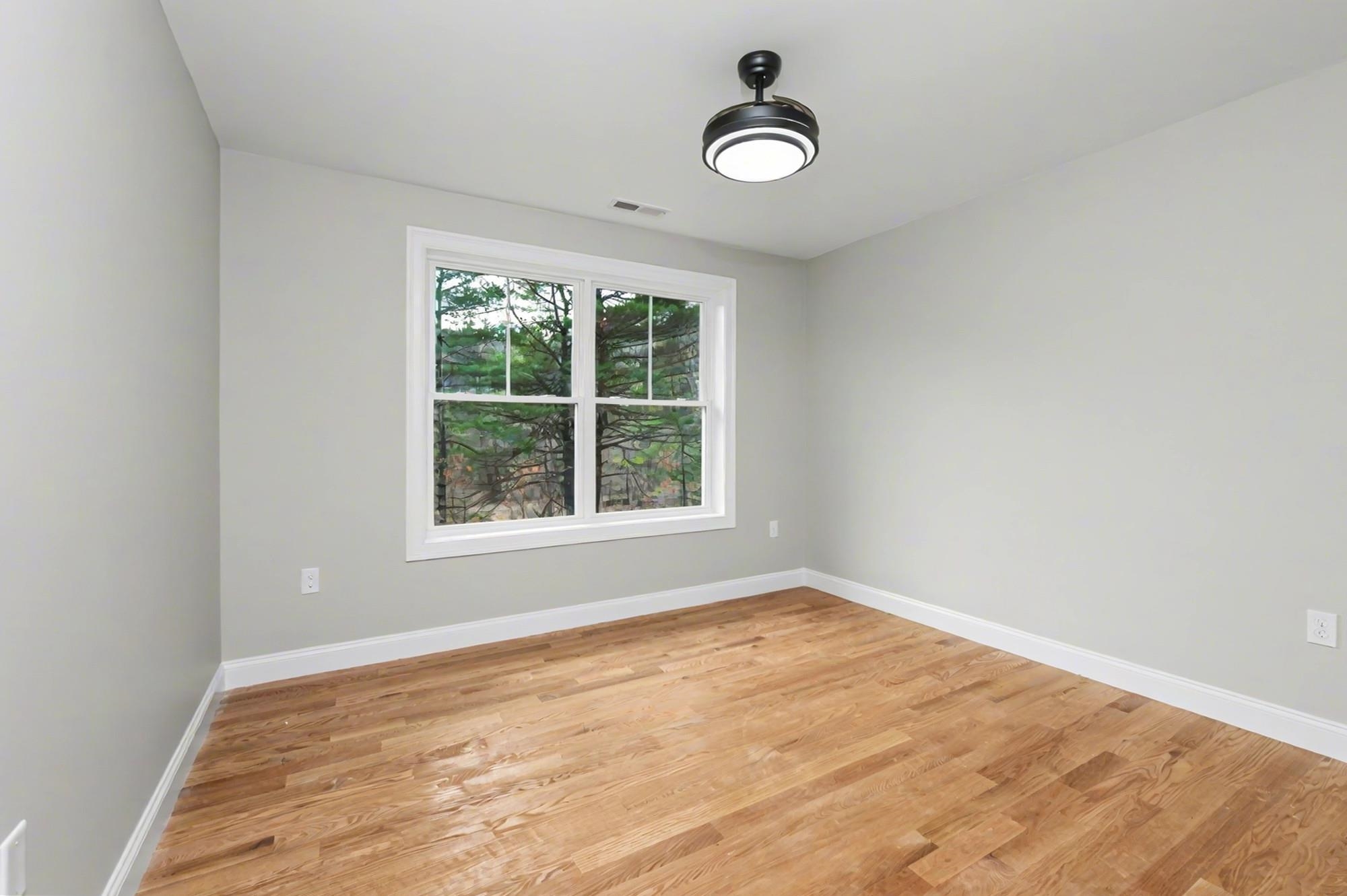 82 Wilton Rd, Milford, NH 03055