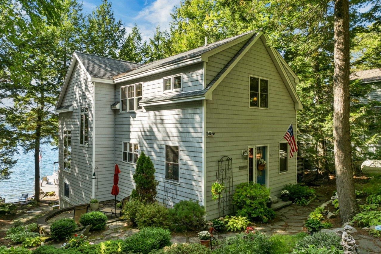 21 Cedergren Rd, New Durham, NH 03855
