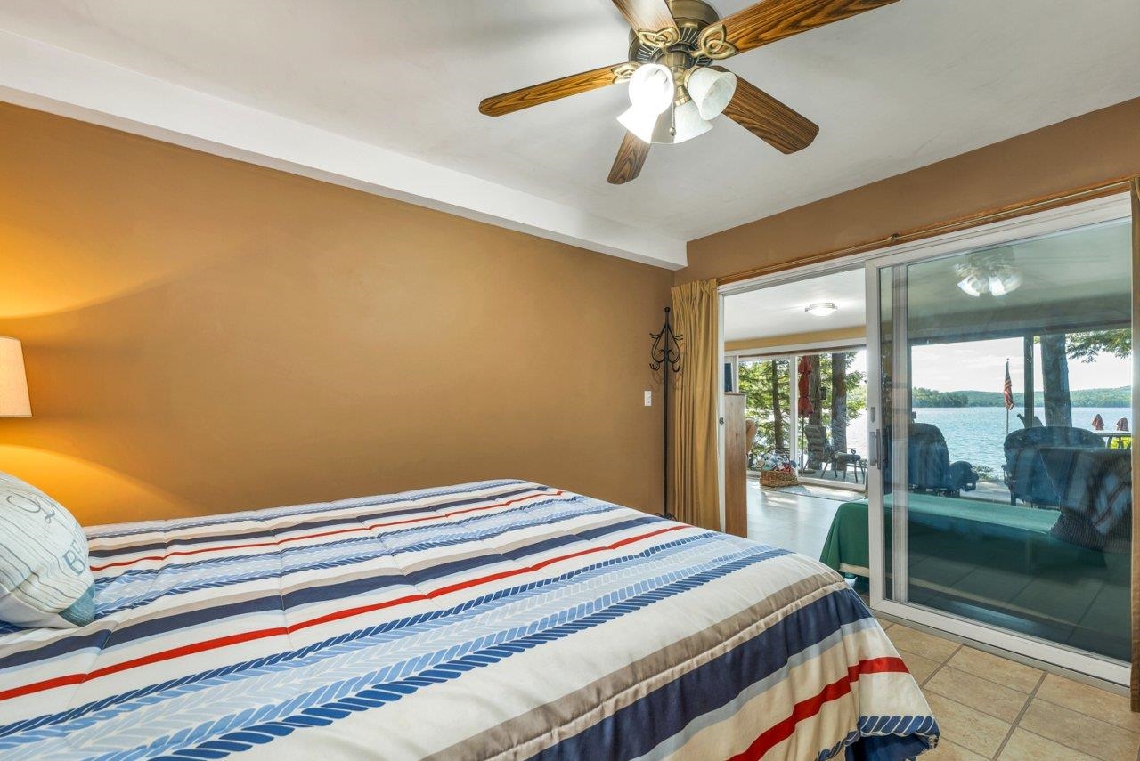 21 Cedergren Rd, New Durham, NH 03855